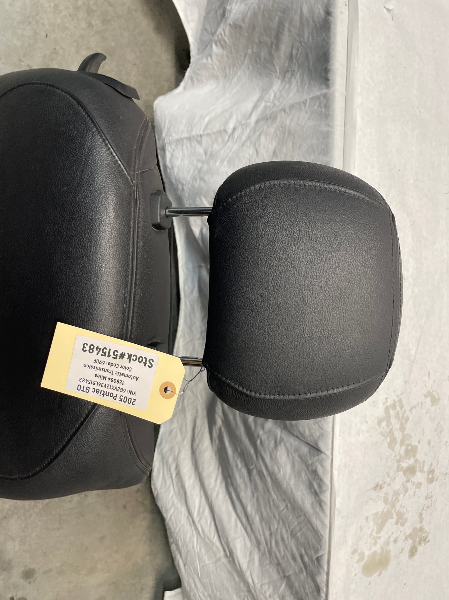 2005 Pontiac GTO LH Driver Front Seat OEM - Day's Parts Yard
