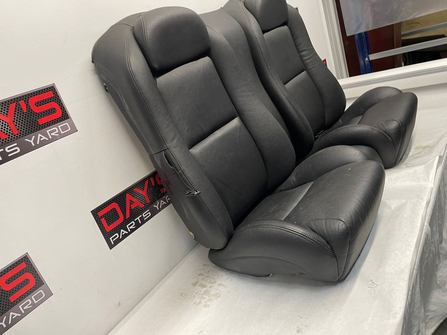 2005 Pontiac GTO Seats Rears Only OEM - Day's Parts Yard
