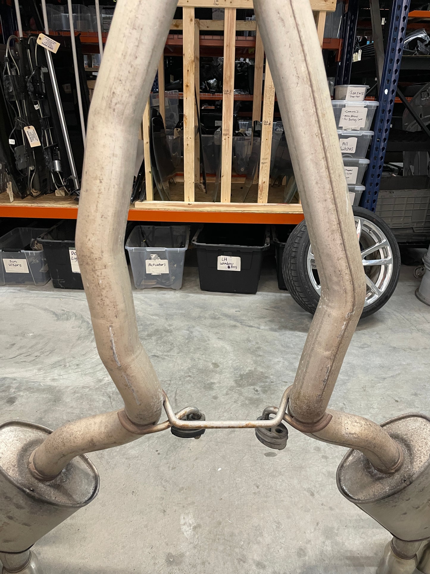 2014 Chevy Camaro ZL1 Factory OEM Exhaust NPP Bi Mode Muffler Pipe Assembly - Day's Parts Yard