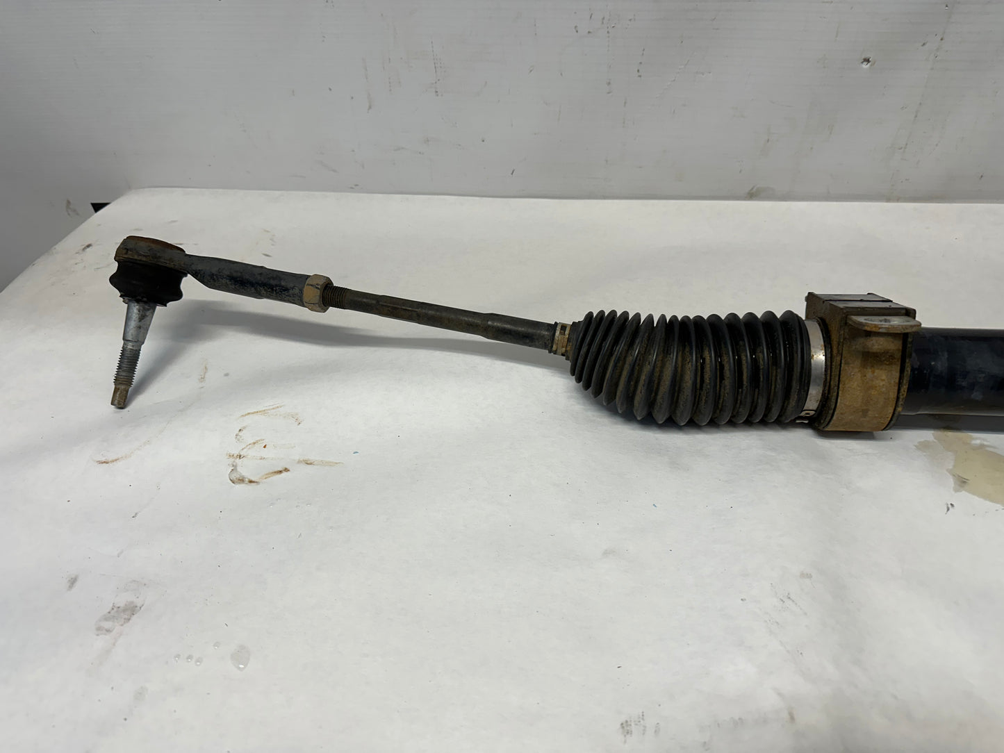 2010 Chevy Camaro SS Power Steering Rack and Pinion Gear Assembly OEM - Day's Parts Yard