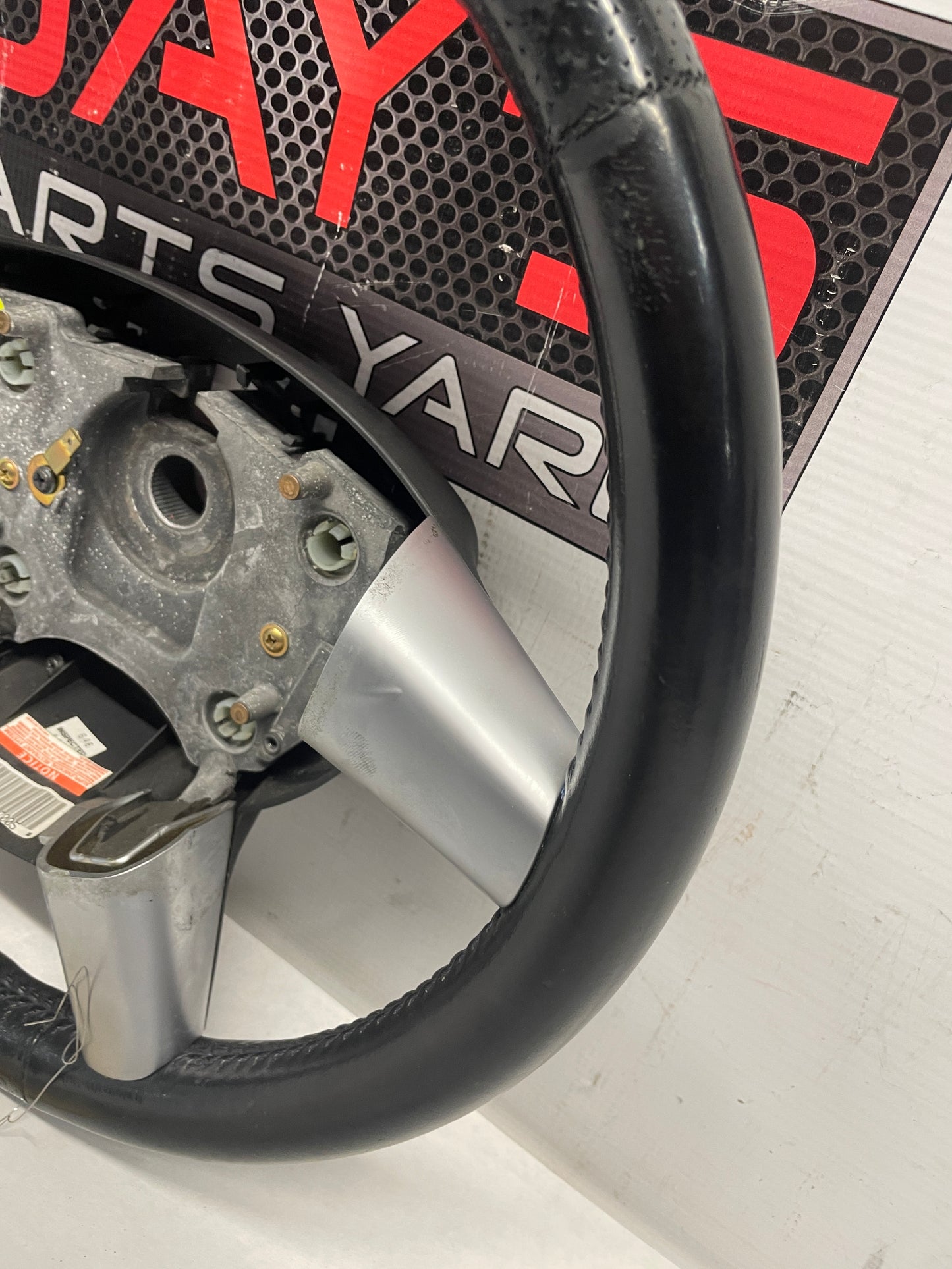 2005 Pontiac GTO Steering Wheel OEM - Day's Parts Yard