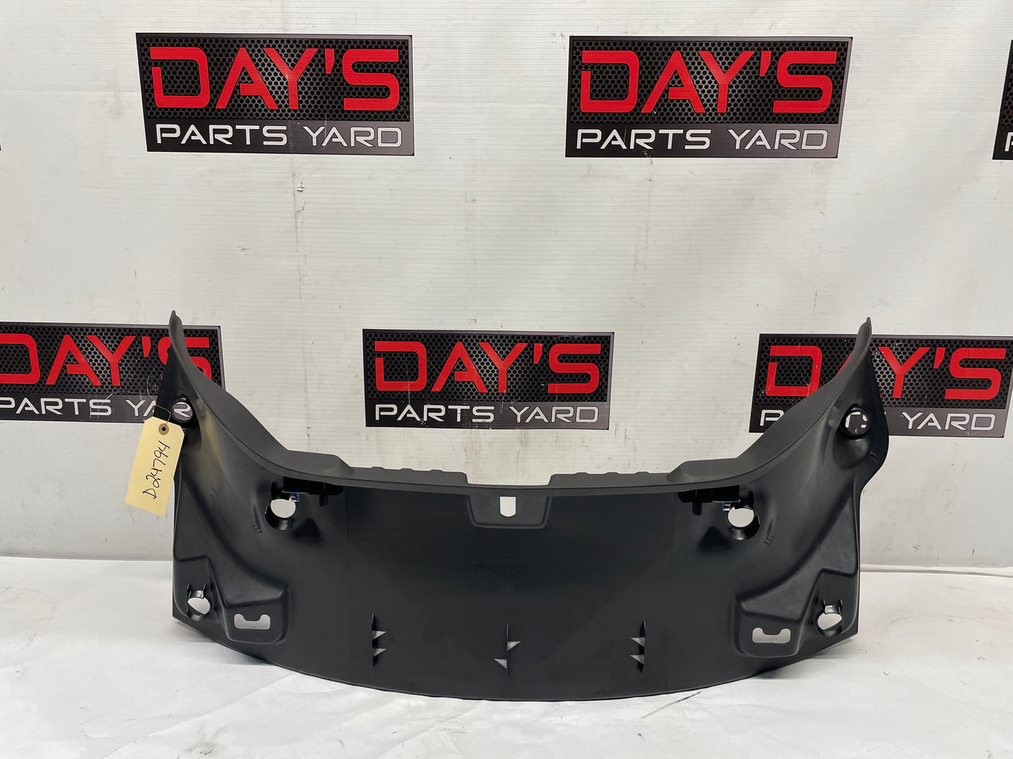 2014 Chevy Camaro ZL1 Convertible Rear Body Tailgate Panel Trim OEM - Day's Parts Yard