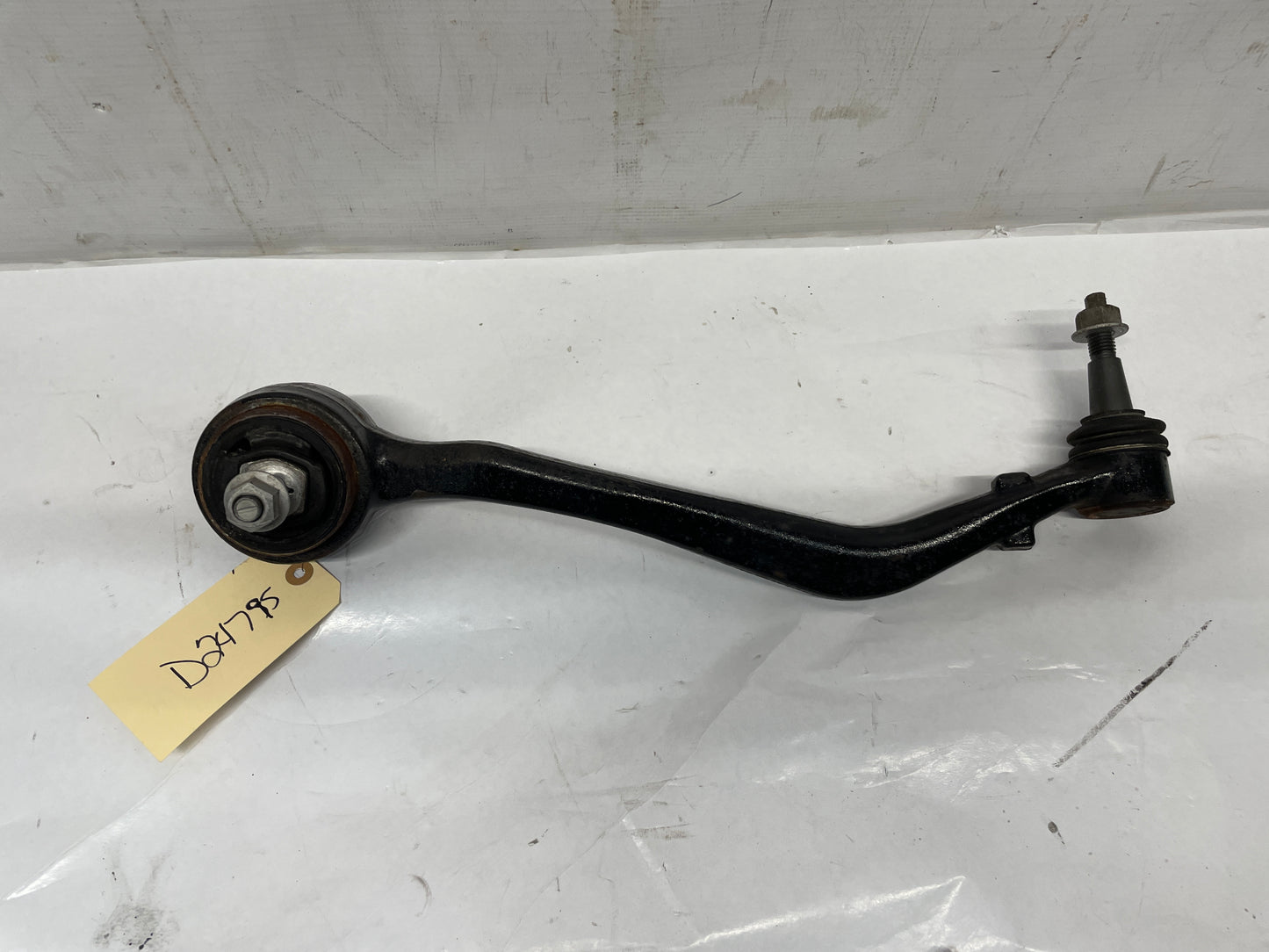 2014 Chevy Camaro ZL1 LH Driver Front Suspension Lower Control Arm OEM - Day's Parts Yard