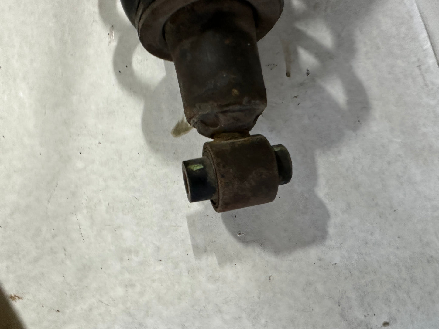 2010 Chevy Camaro SS Rear RH Passenger Shock Strut Absorber OEM - Day's Parts Yard