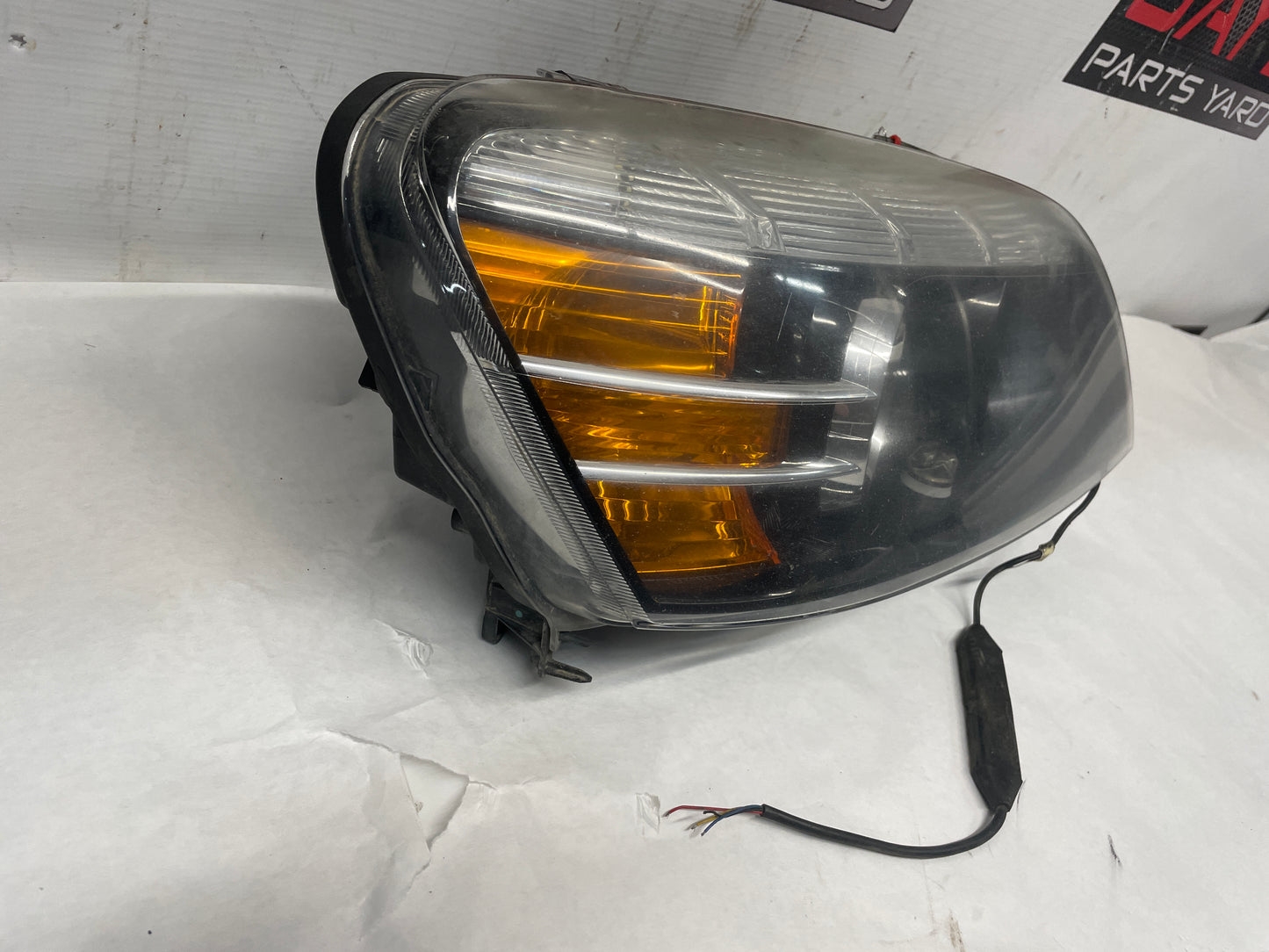 2013 Chevy Caprice RH Passenger Head Light Headlight Lamp OEM - Day's Parts Yard