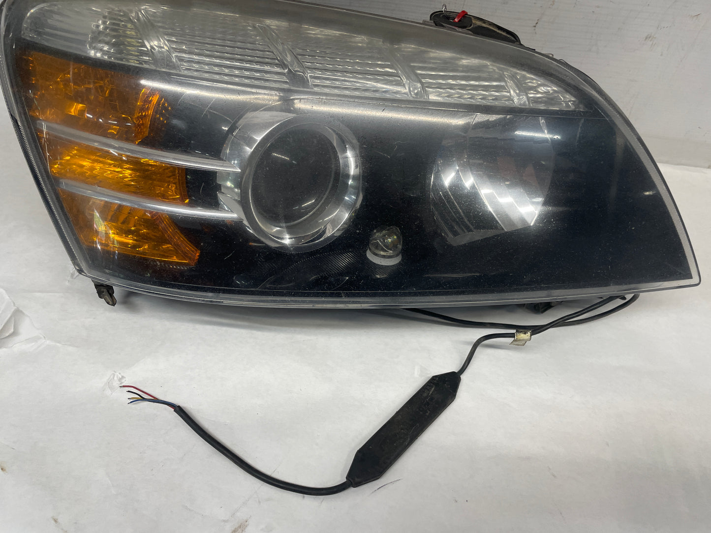 2013 Chevy Caprice RH Passenger Head Light Headlight Lamp OEM - Day's Parts Yard