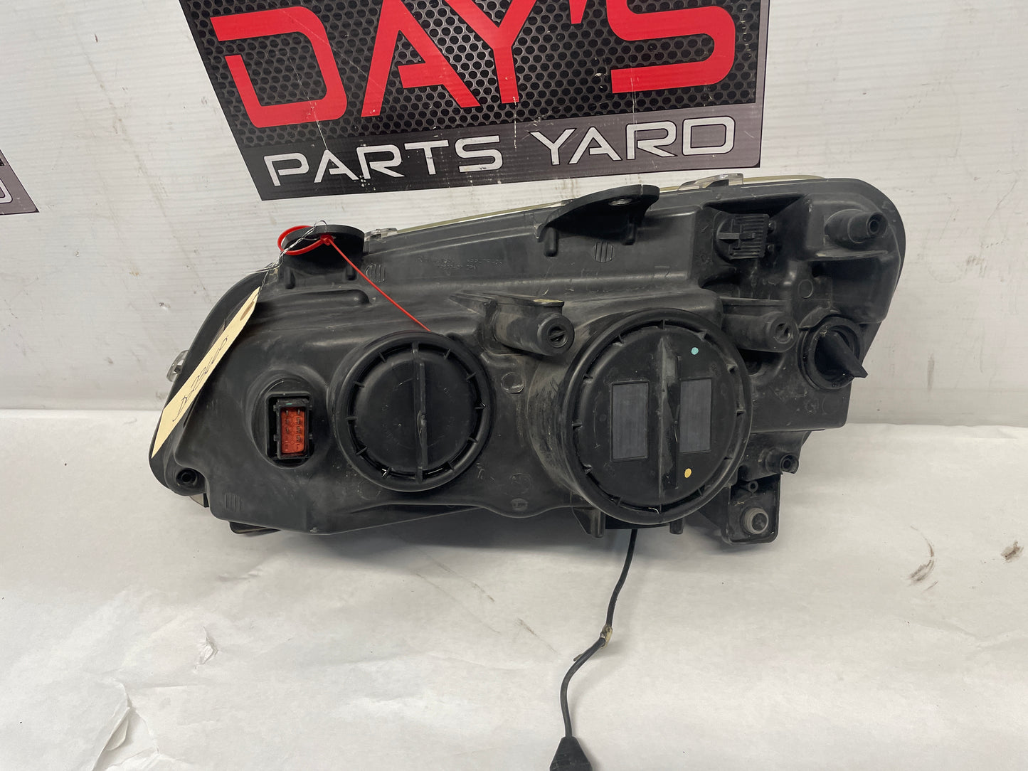 2013 Chevy Caprice RH Passenger Head Light Headlight Lamp OEM - Day's Parts Yard