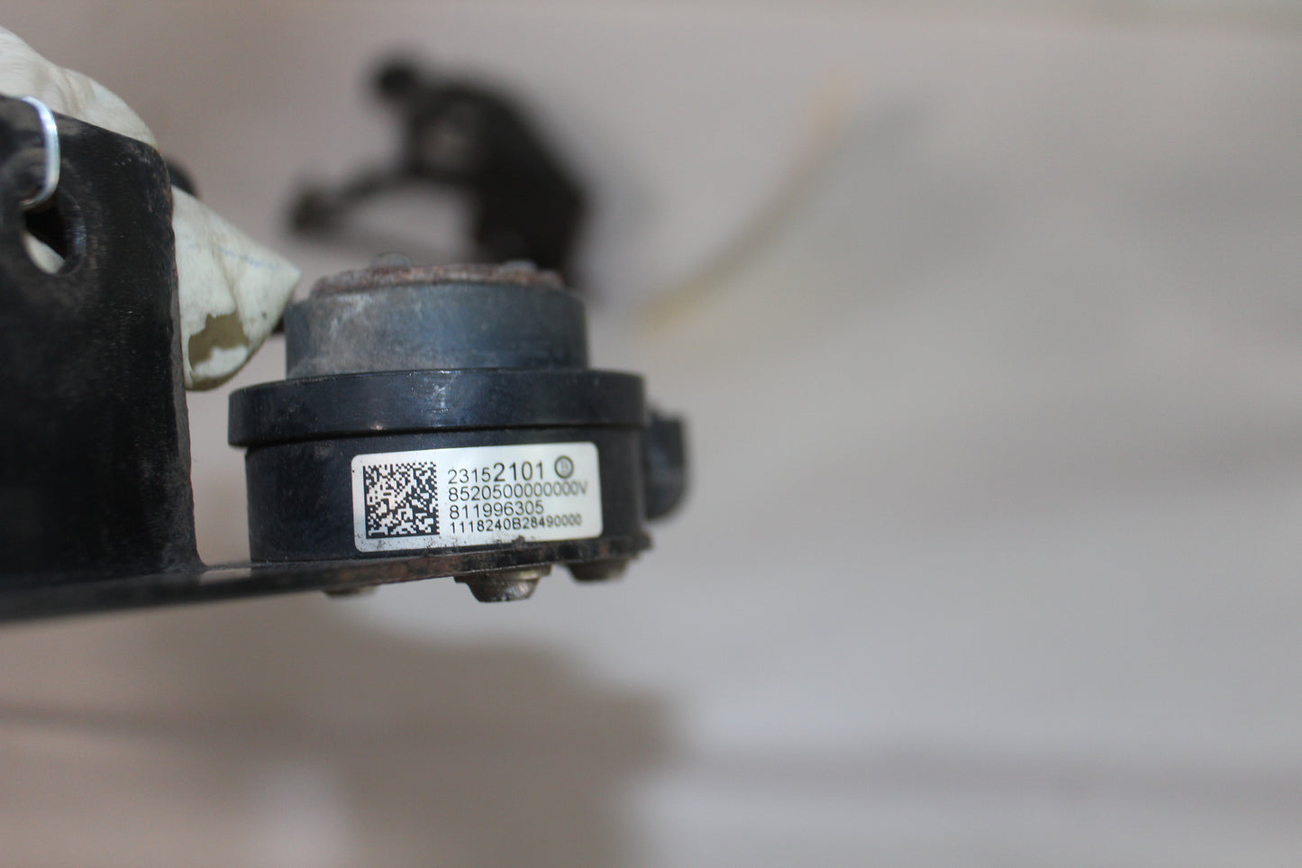 2019 Chevy Tahoe K1500 Premier Rear Ride Leveling Height Sensor OEM - Day's Parts Yard