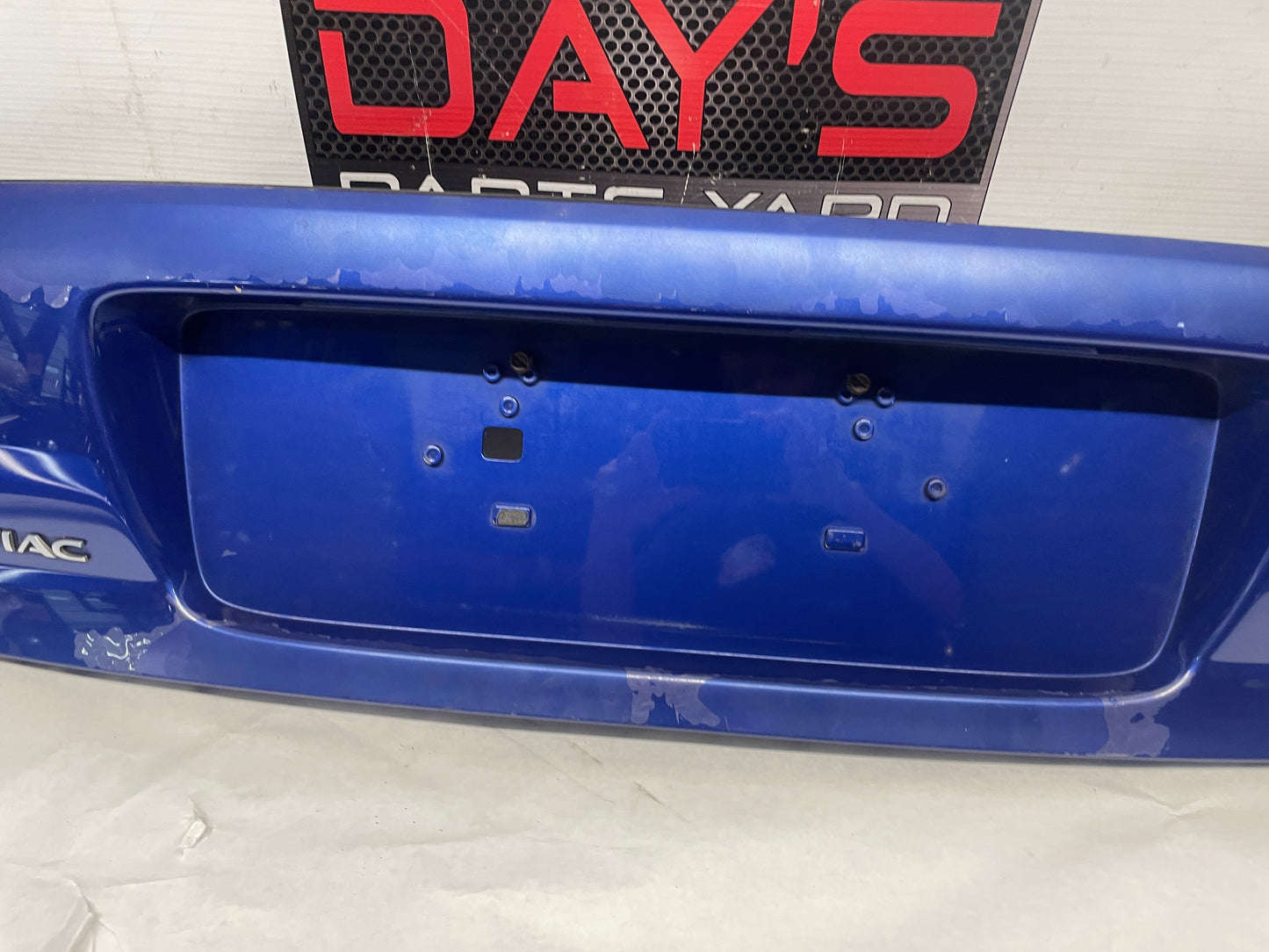 2005 Pontiac GTO Trunk Deck Lid Filler Insert Panel OEM - Day's Parts Yard