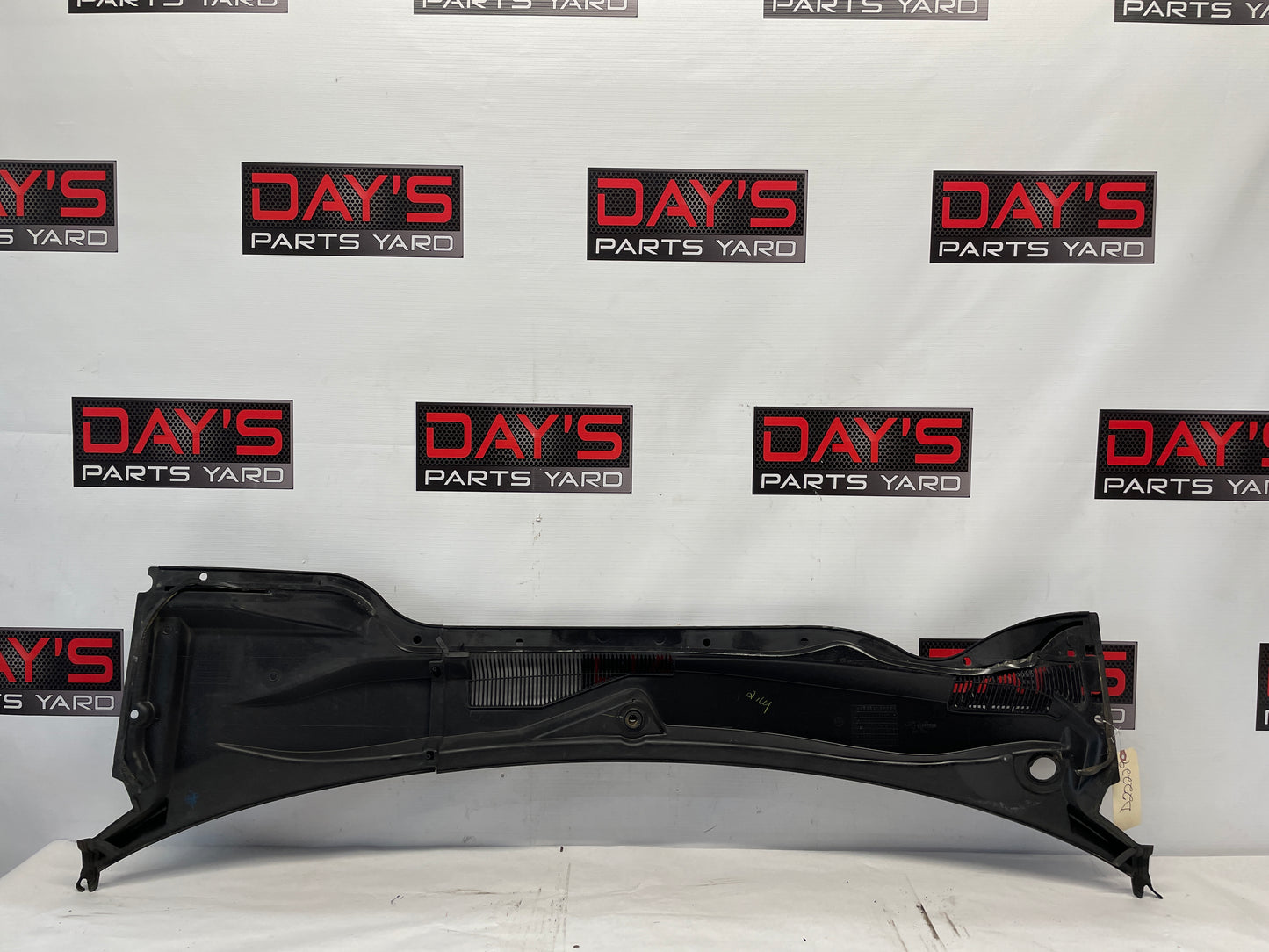 2015 Chevy Camaro SS 1LE Windshield Wiper Cowl Cabin Filter Cover OEM - Day's Parts Yard
