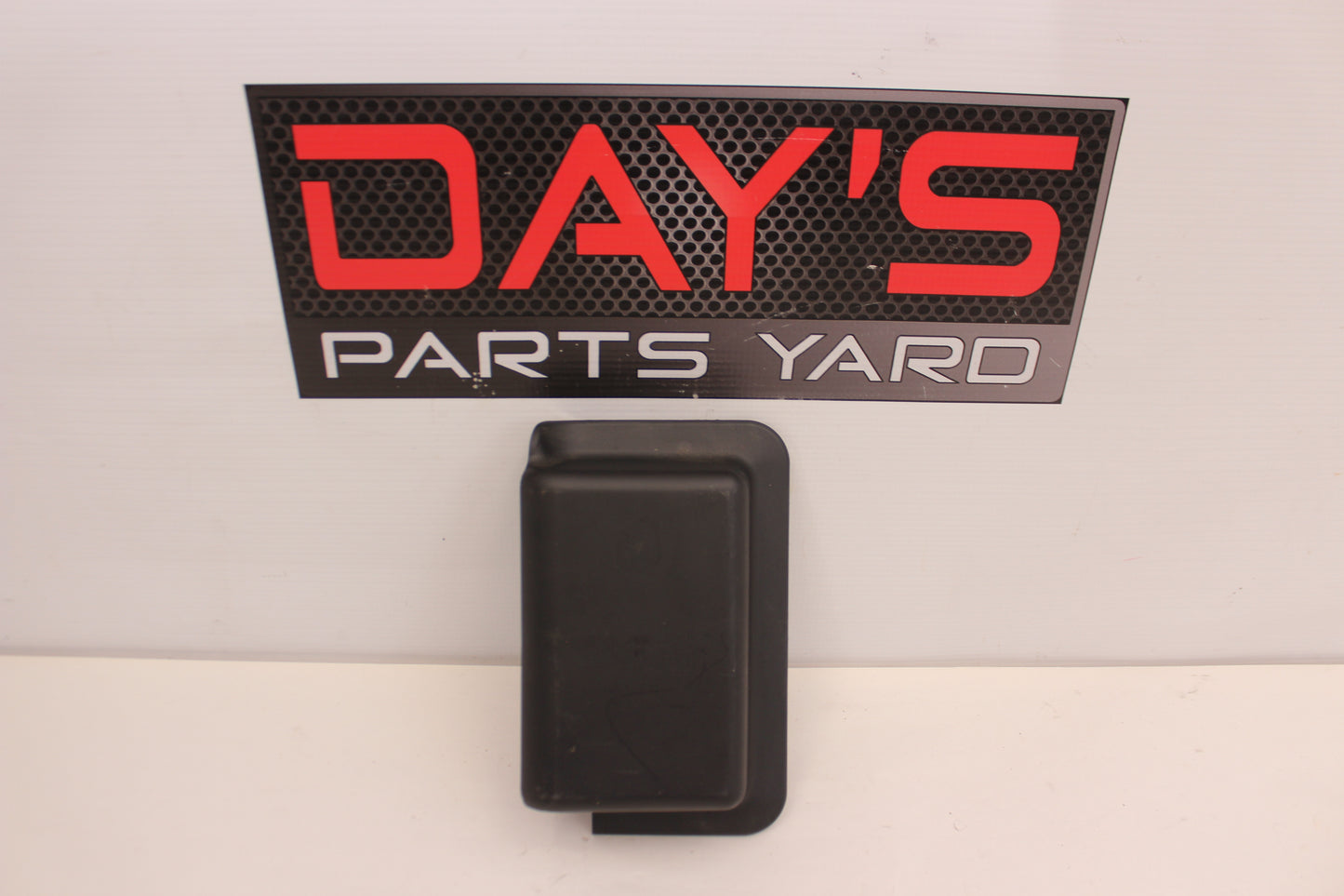 2014 Chevy SS Sedan RH Passenger Seat Plug Cover OEM - Day's Parts Yard