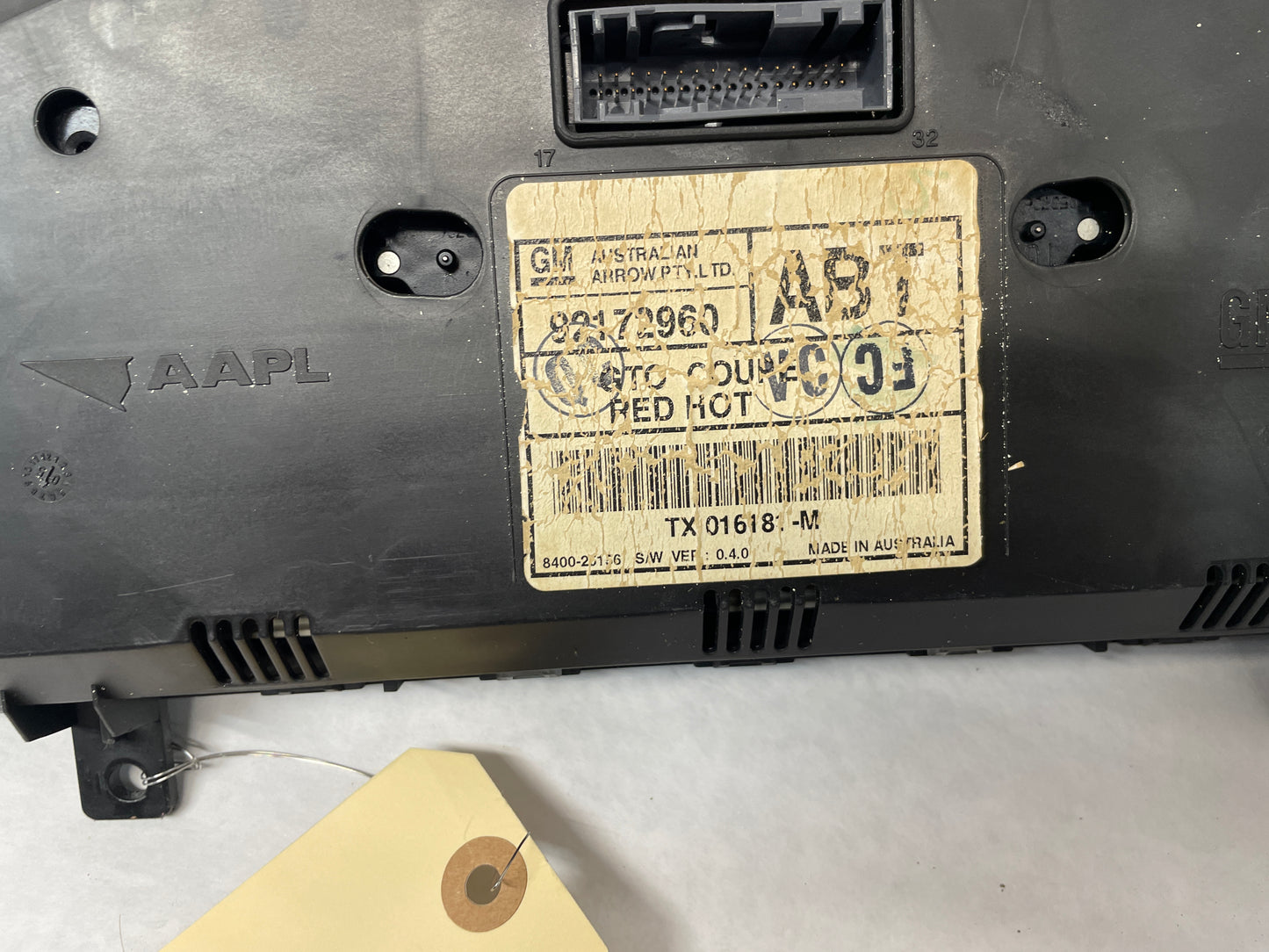 2005 Pontiac GTO Red Gauge Cluster Speedometer OEM - Day's Parts Yard
