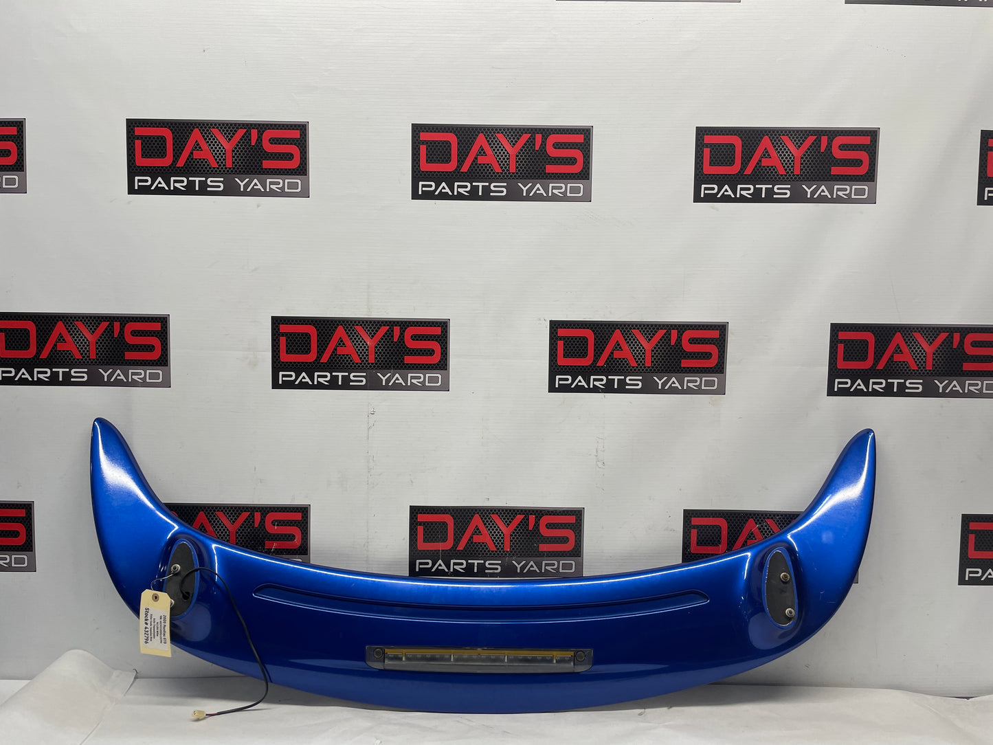 2005 Pontiac GTO Trunk Deck Lid Spoiler Wing w/ Light OEM - Day's Parts Yard