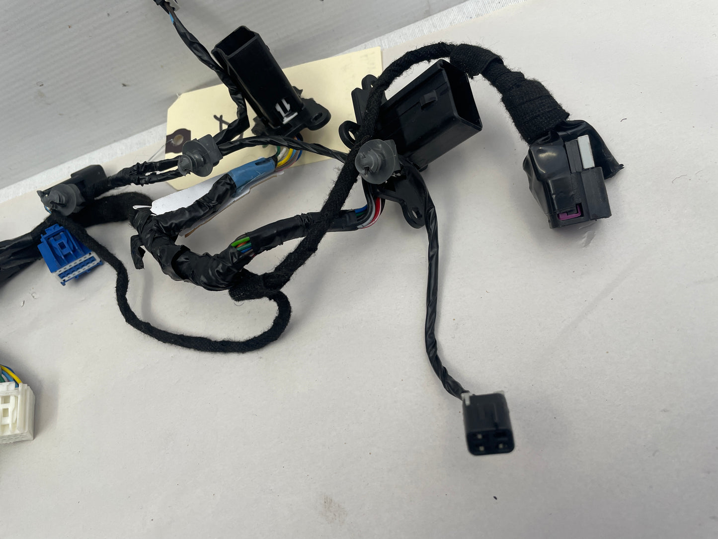 2014 Cadillac CTS-V Coupe LH Driver Door Wire Wiring Harness OEM - Day's Parts Yard