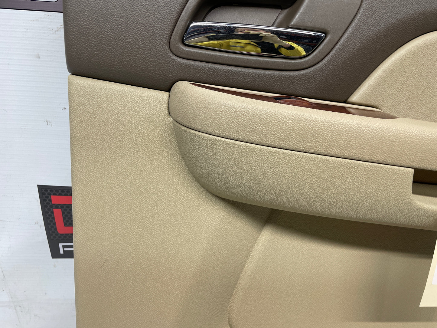 2009 GMC Sierra 2500HD SLT Passenger Rear Interior Door Panel OEM - Day's Parts Yard