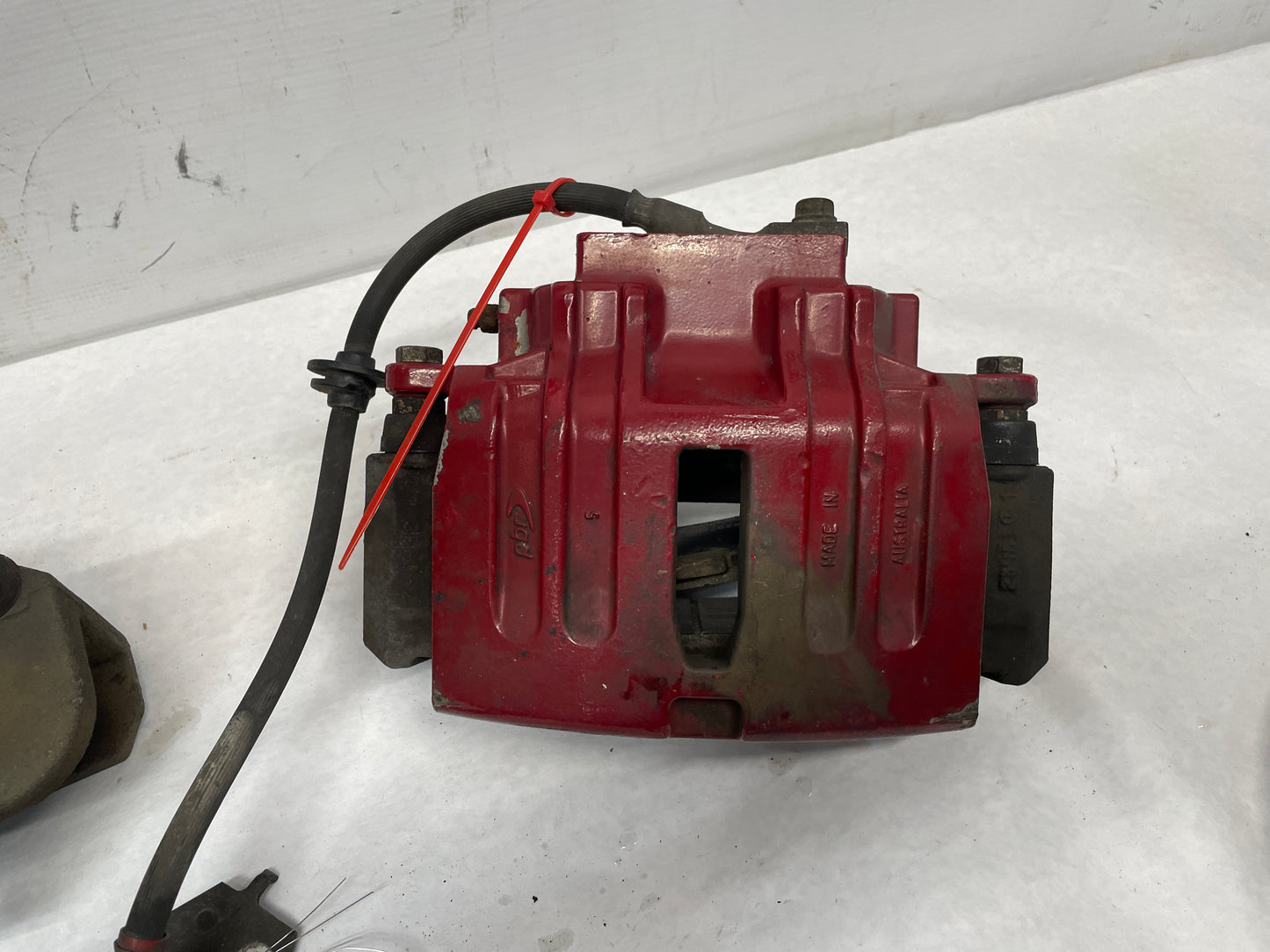 2005 Pontiac GTO Front PBR Brake Calipers w/ Rotors OEM - Day's Parts Yard