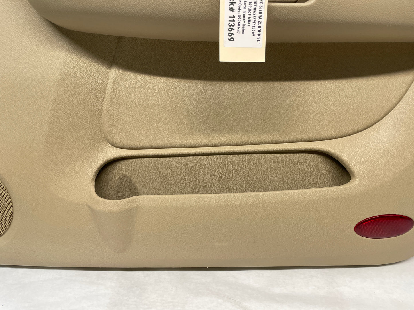 2009 GMC Sierra 2500HD SLT Passenger Front Interior Door Panel Cashmere Tan OEM - Day's Parts Yard