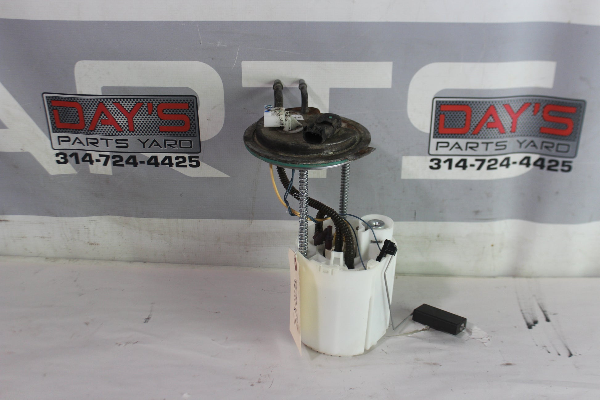 2019 Chevy Tahoe K1500 Premier Tank Mounted Fuel Pump Assembly OEM - Day's Parts Yard