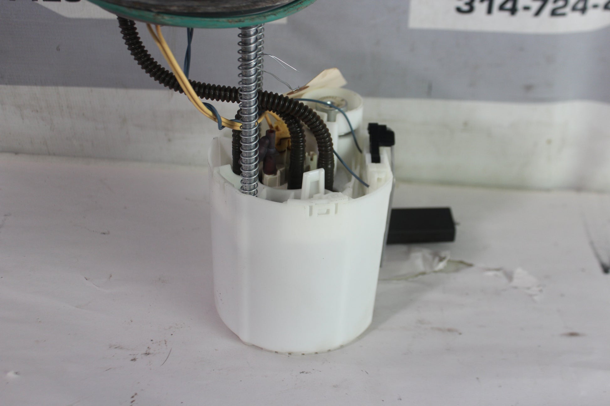 2019 Chevy Tahoe K1500 Premier Tank Mounted Fuel Pump Assembly OEM - Day's Parts Yard