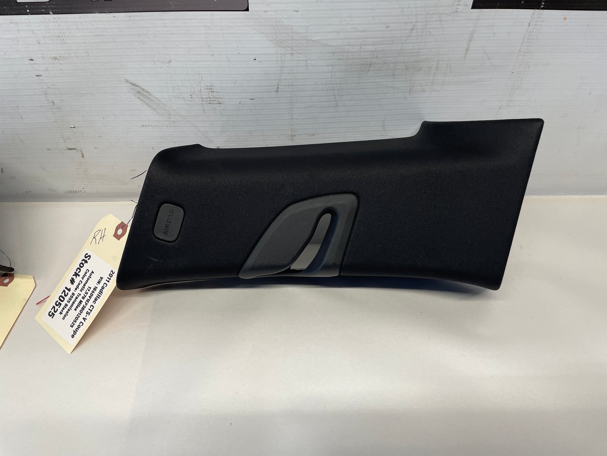 2011 Cadillac CTS-V Coupe RH & LH Black Interior B Pillar Upper Trim Panel OEM - Day's Parts Yard