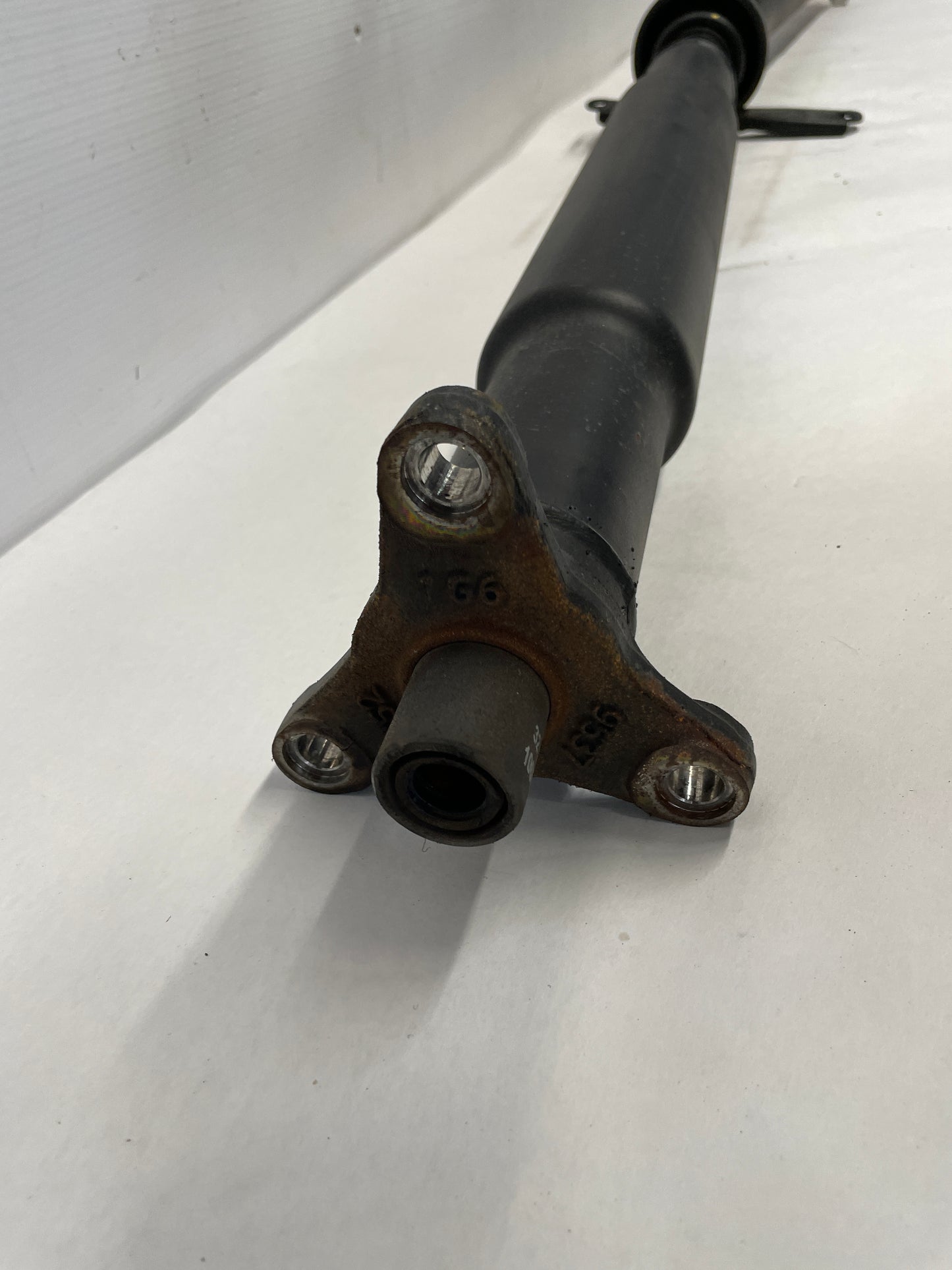 2017 Chevy SS Sedan Drive Shaft Driveshaft OEM - Day's Parts Yard