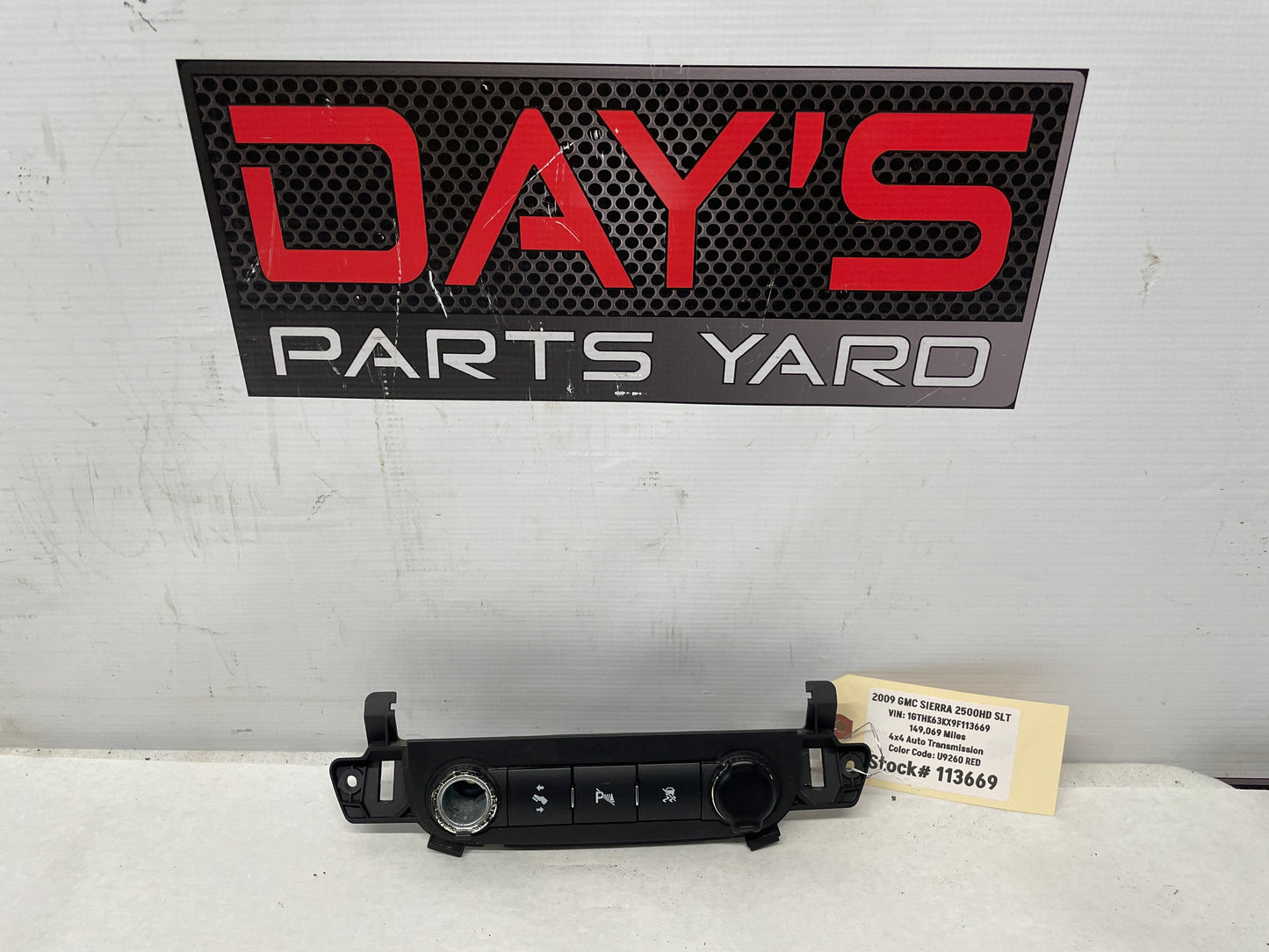 2009 GMC Sierra 2500HD SLT Traction Park Power Pedal Control Switch OEM - Day's Parts Yard