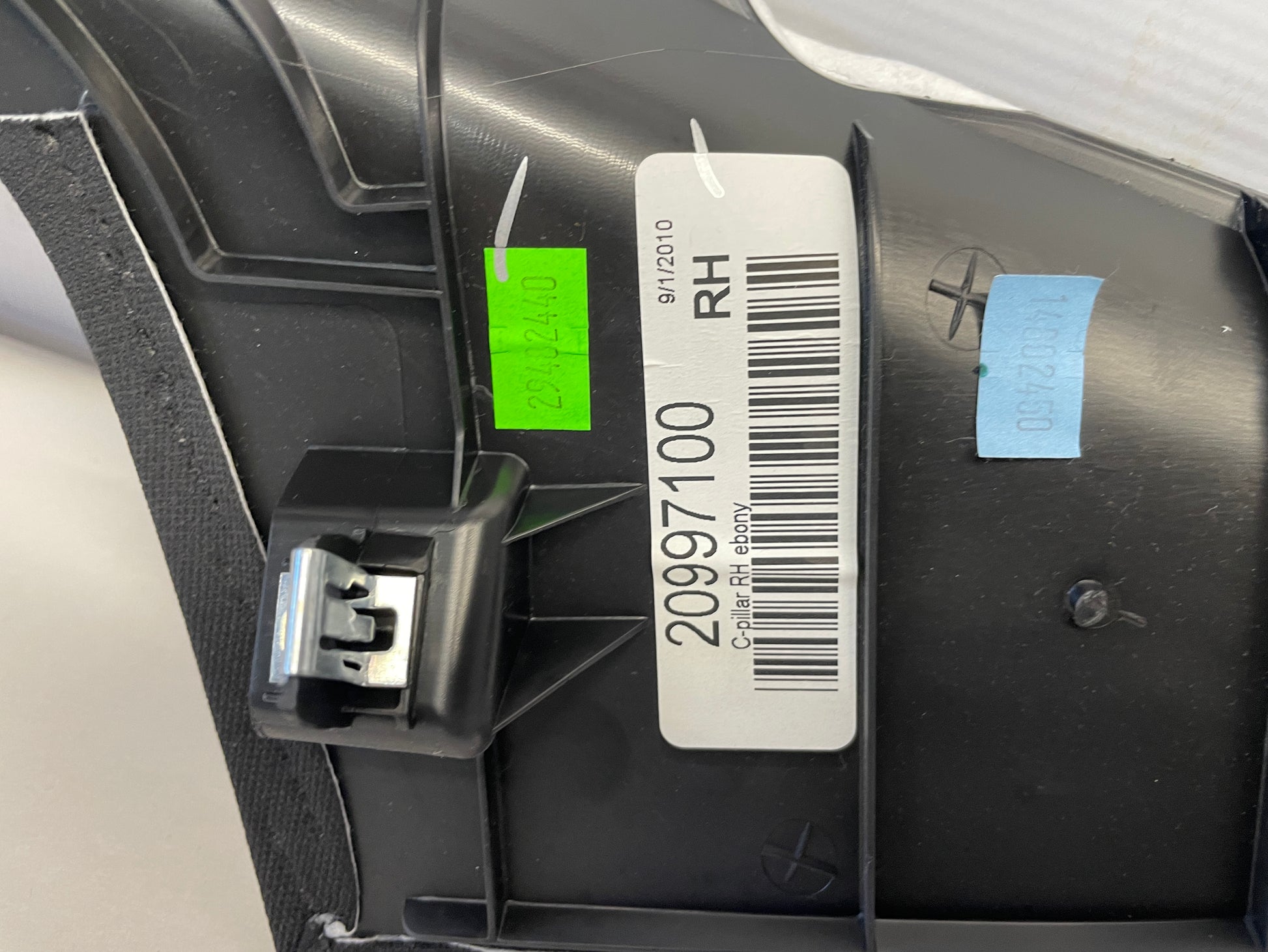 2011 Cadillac CTS-V Coupe Black RH & LH Interior C Pillar Trim Panels OEM - Day's Parts Yard