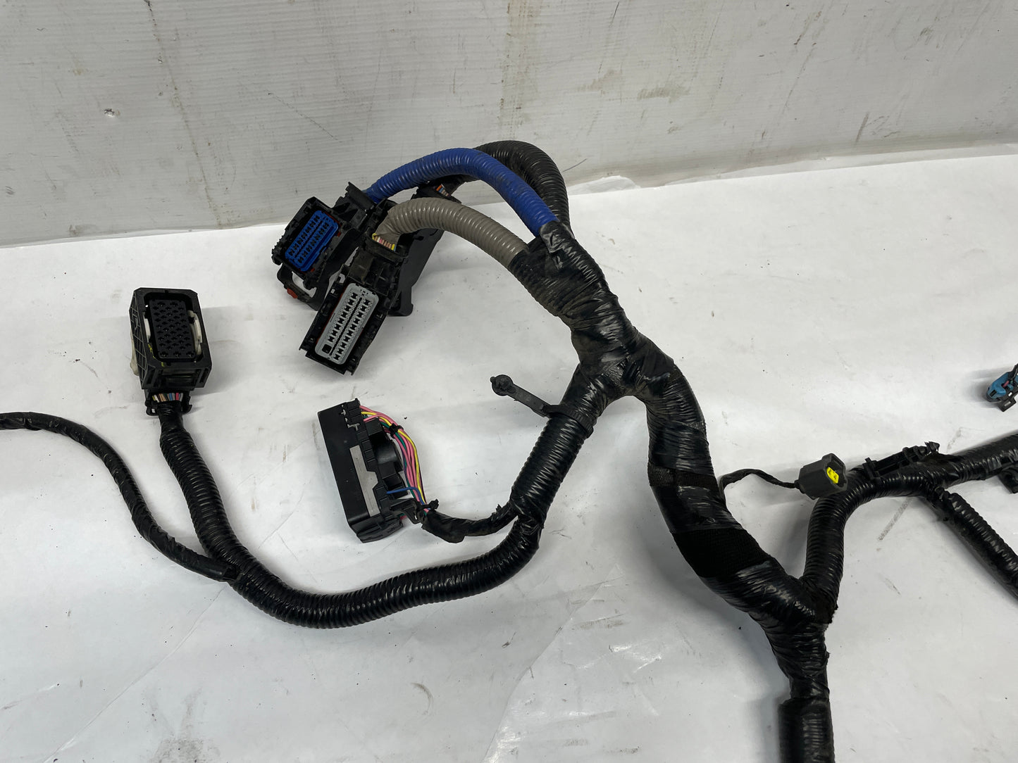 2014 Chevy Camaro ZL1 Engine Motor Transmission Wiring Wire Harness OEM - Day's Parts Yard