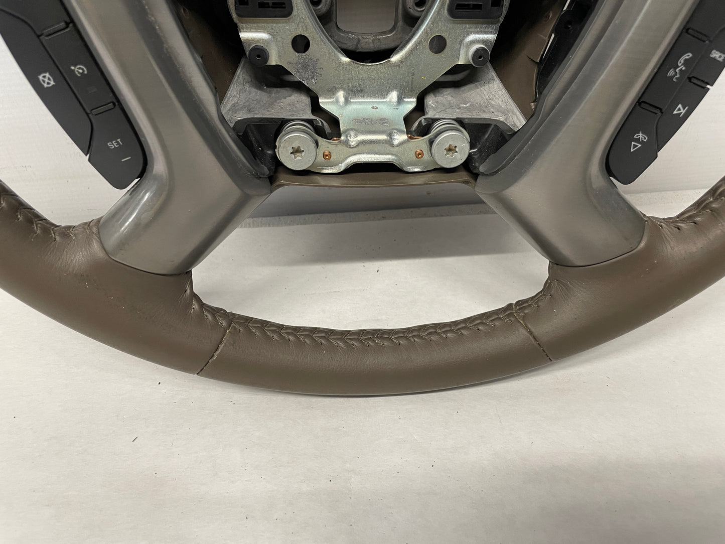 2009 GMC Sierra 2500HD SLT Steering Wheel OEM - Day's Parts Yard