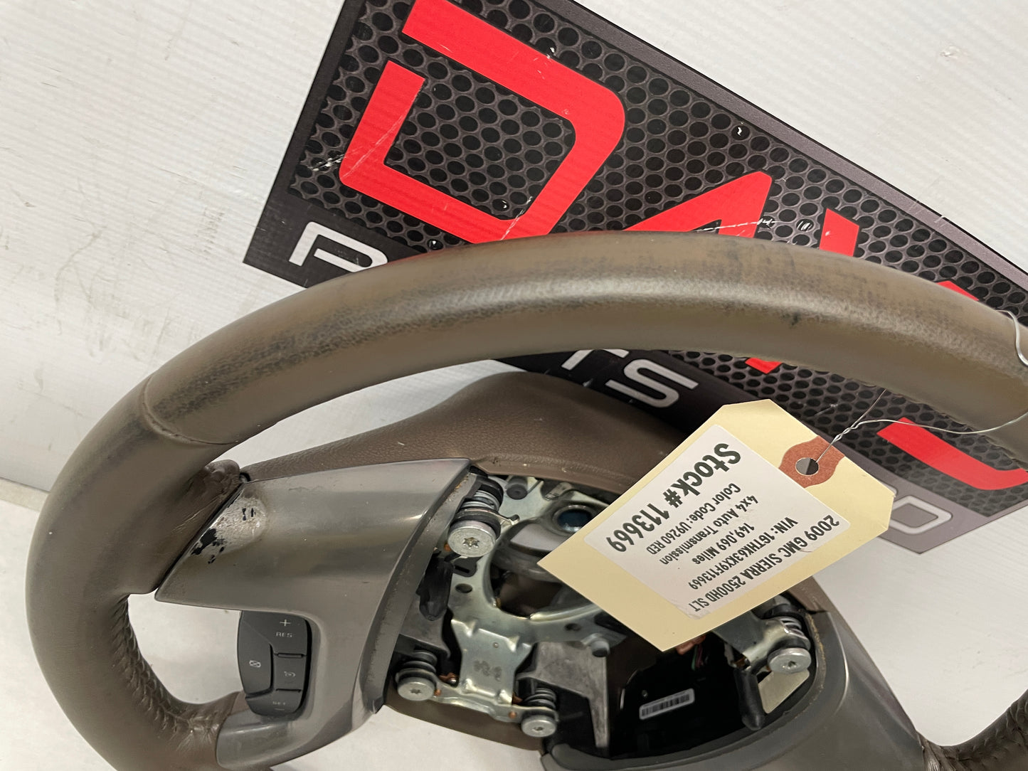 2009 GMC Sierra 2500HD SLT Steering Wheel OEM - Day's Parts Yard