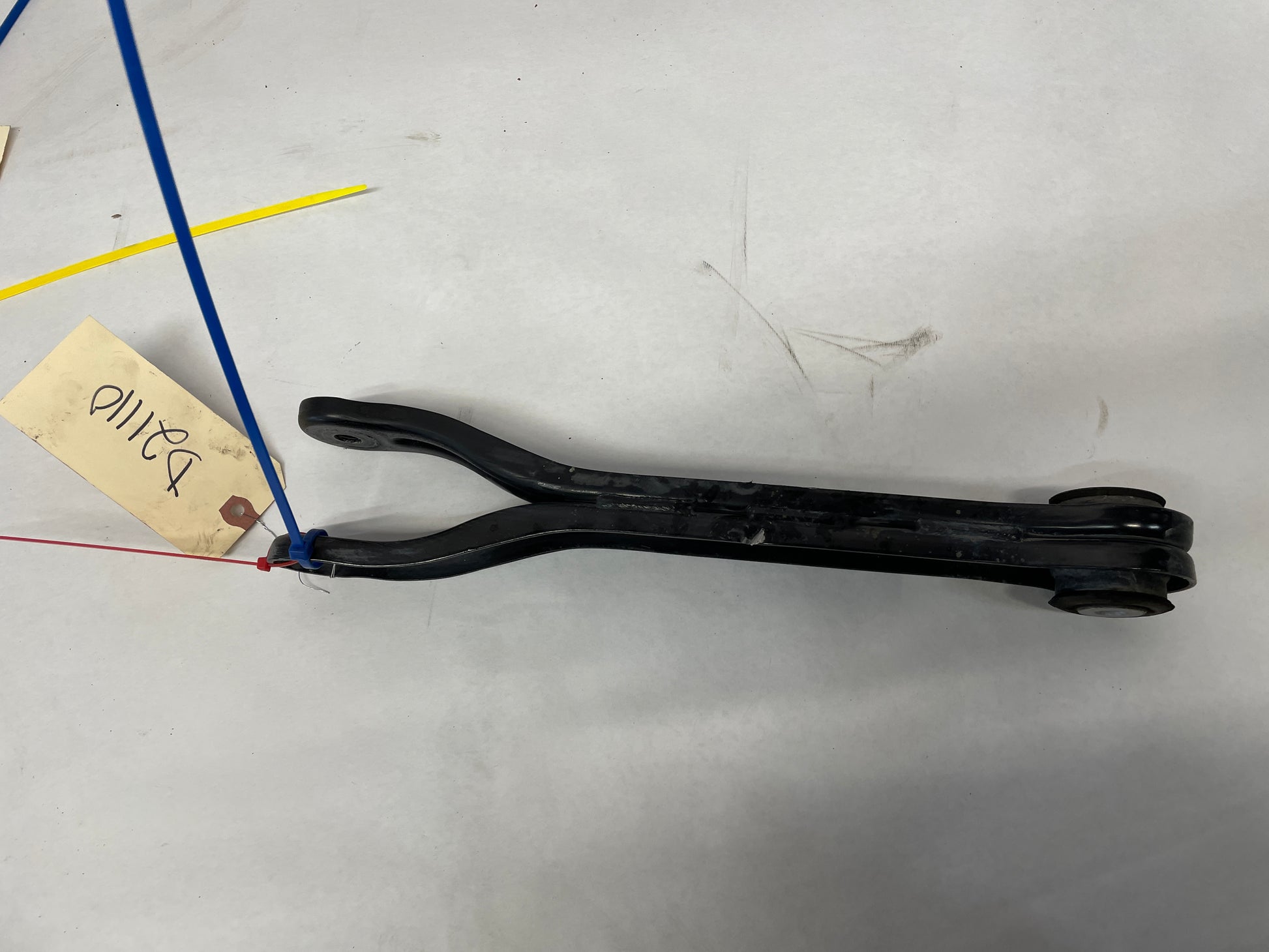 2017 Chevy SS Sedan RH Passenger Rear Trailing Drag Control Arm Link OEM - Day's Parts Yard