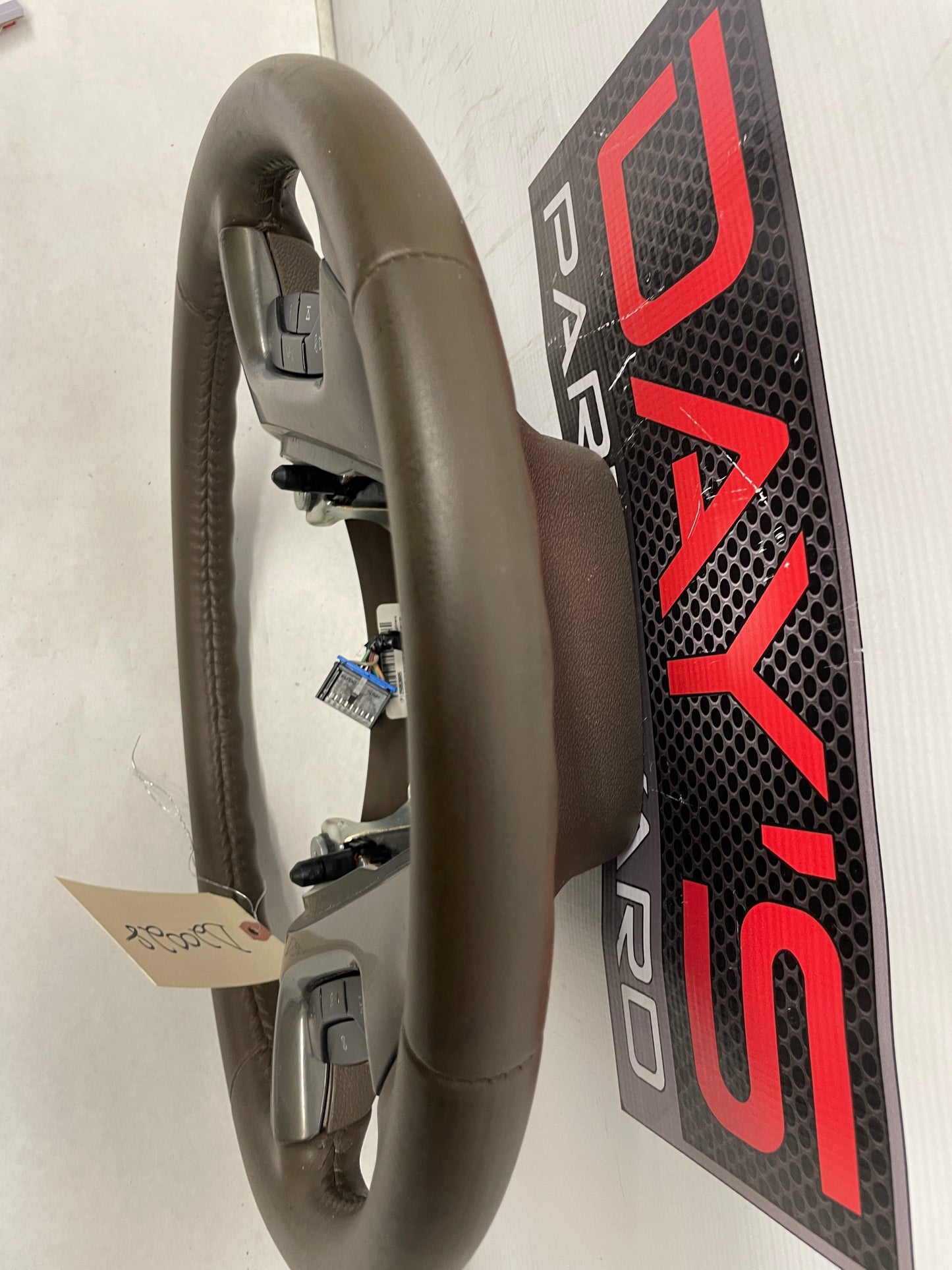 2009 GMC Sierra 2500HD SLT Steering Wheel OEM - Day's Parts Yard