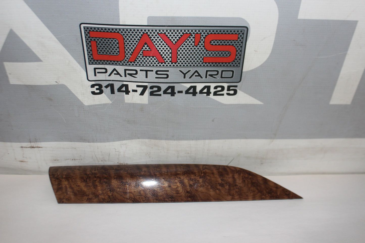 2019 Chevy Tahoe K1500 Premier RH Passenger Center Console Trim OEM - Day's Parts Yard