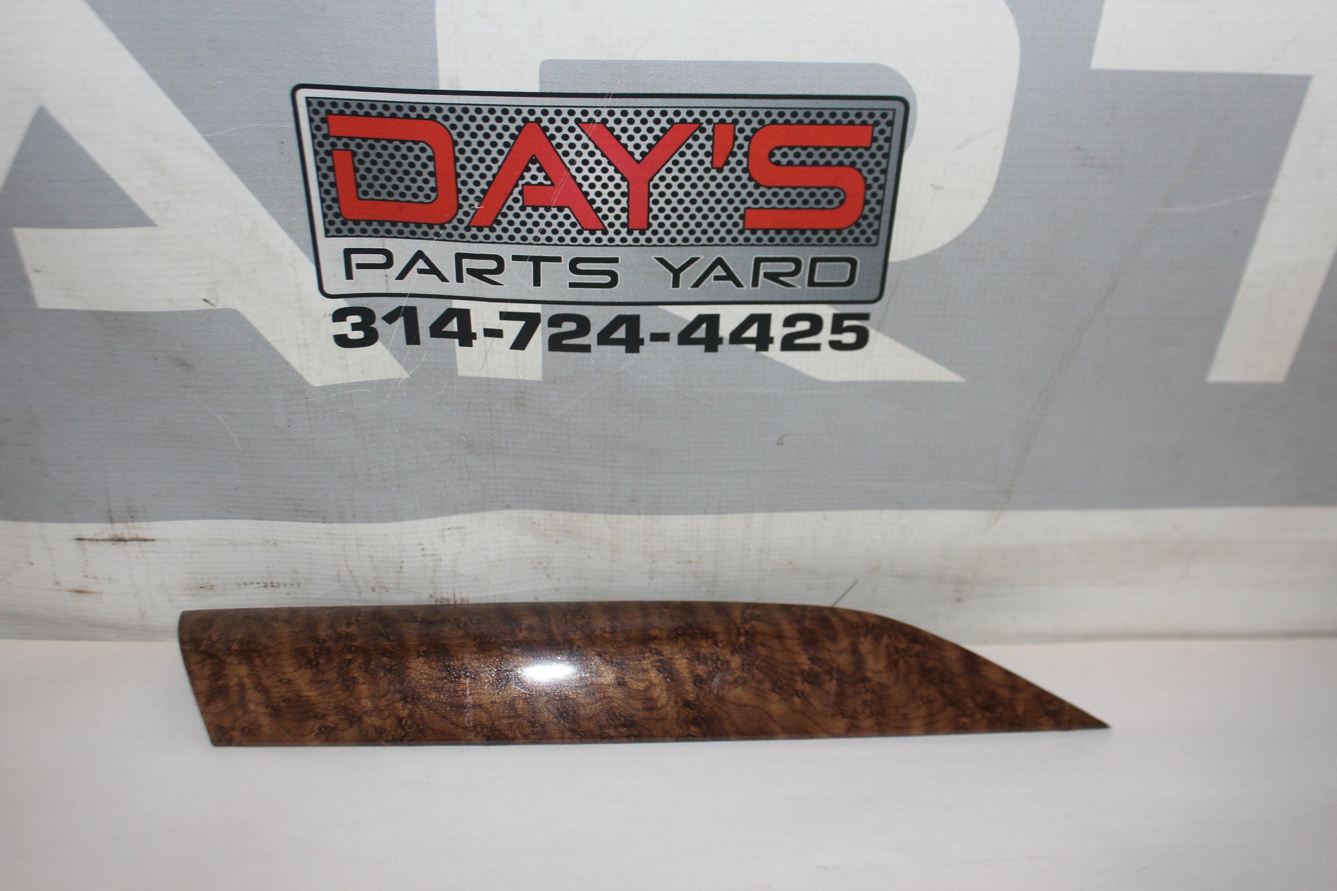 2019 Chevy Tahoe K1500 Premier RH Passenger Center Console Trim OEM - Day's Parts Yard