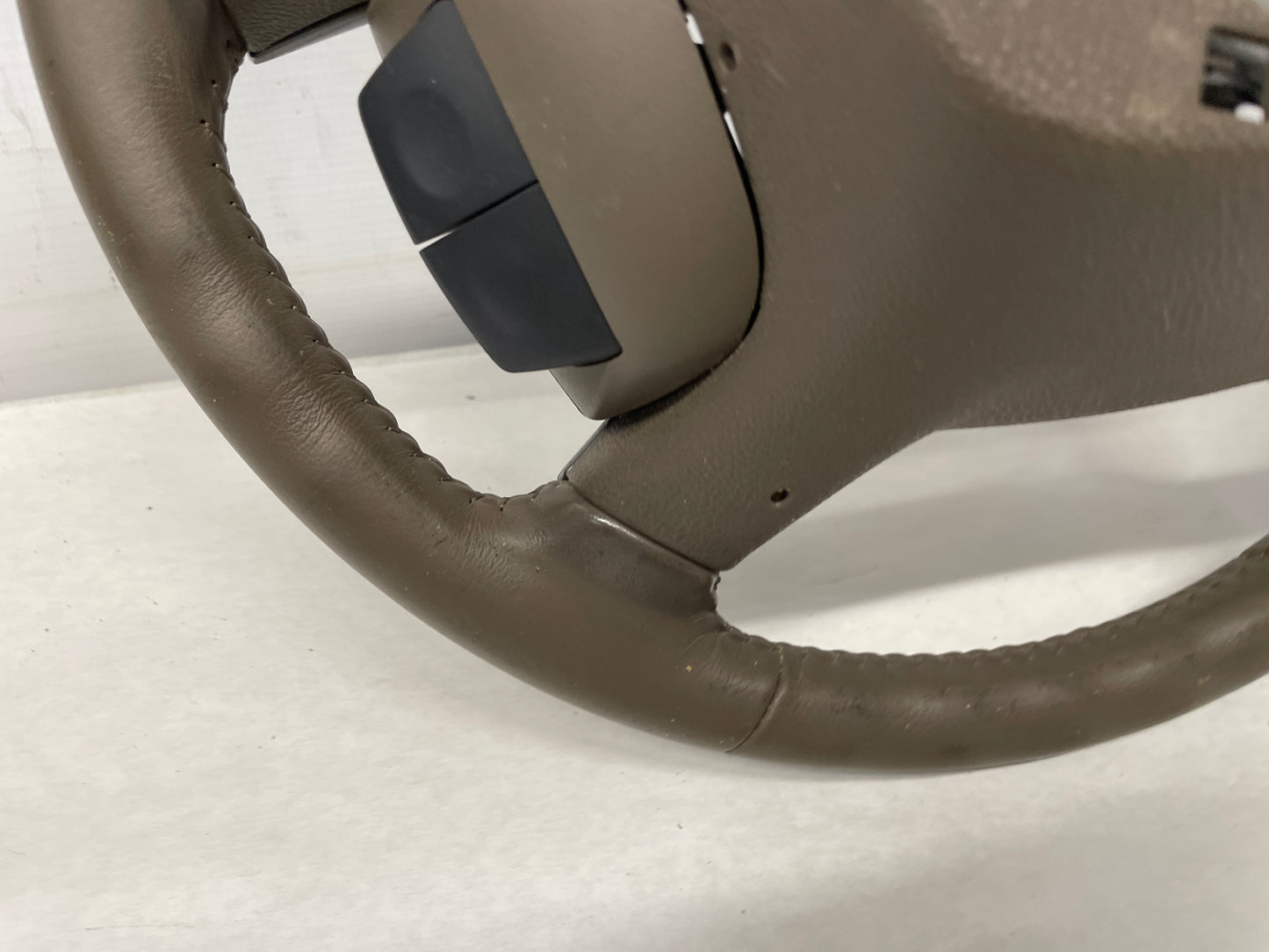 2009 GMC Sierra 2500HD SLT Steering Wheel OEM - Day's Parts Yard
