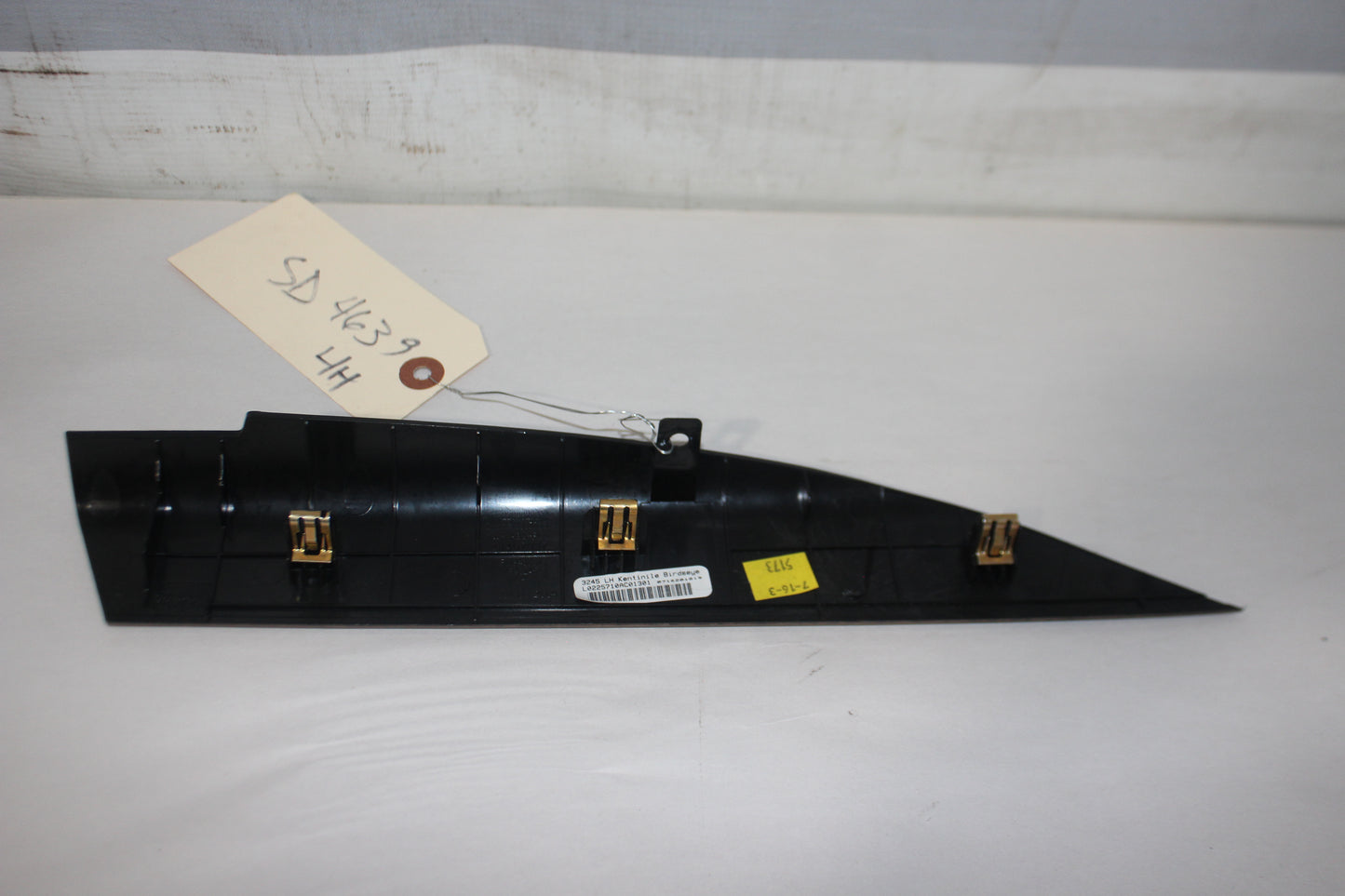 2019 Chevy Tahoe K1500 Premier LH Driver Center Console Trim OEM - Day's Parts Yard