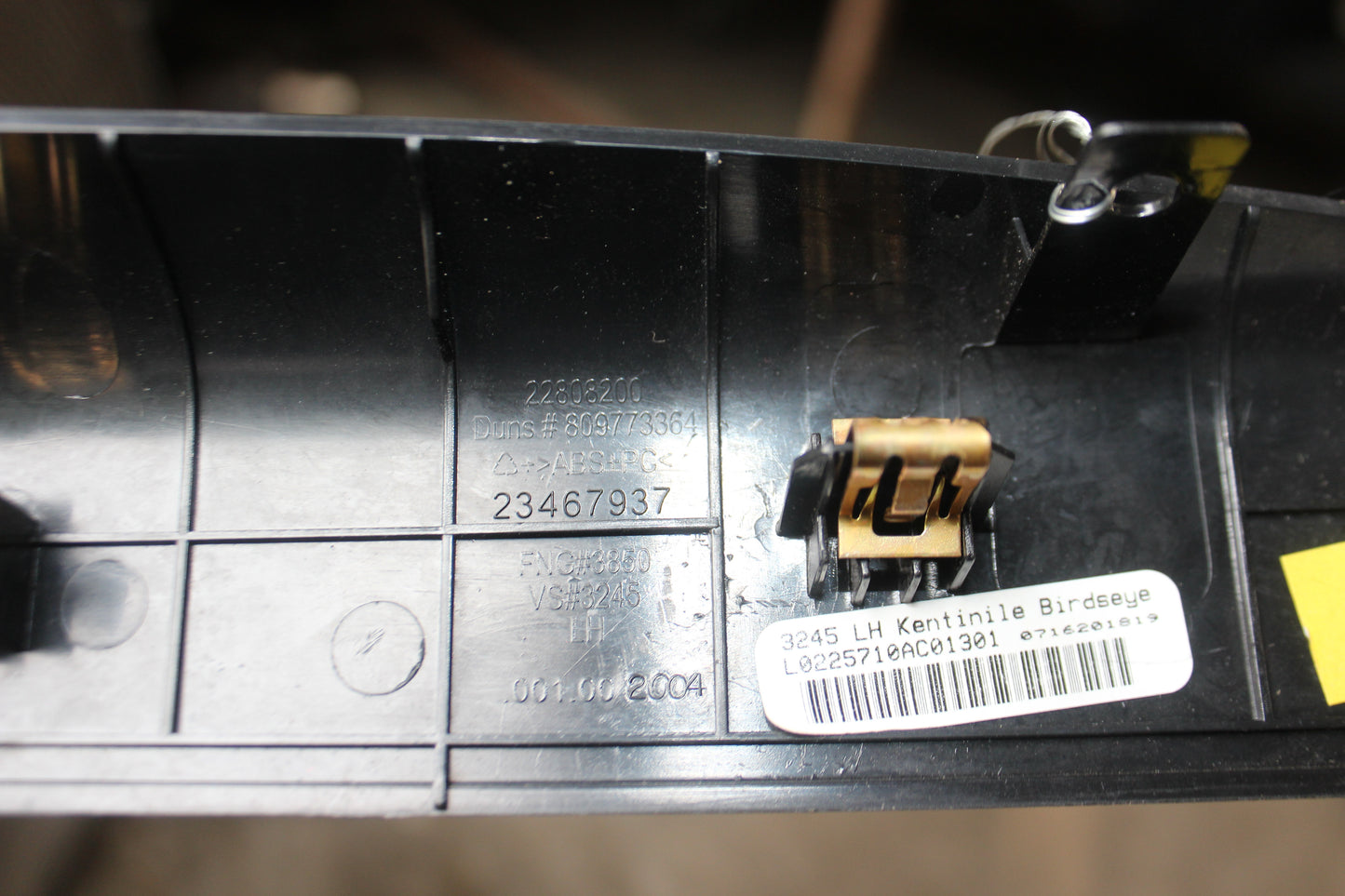 2019 Chevy Tahoe K1500 Premier LH Driver Center Console Trim OEM - Day's Parts Yard