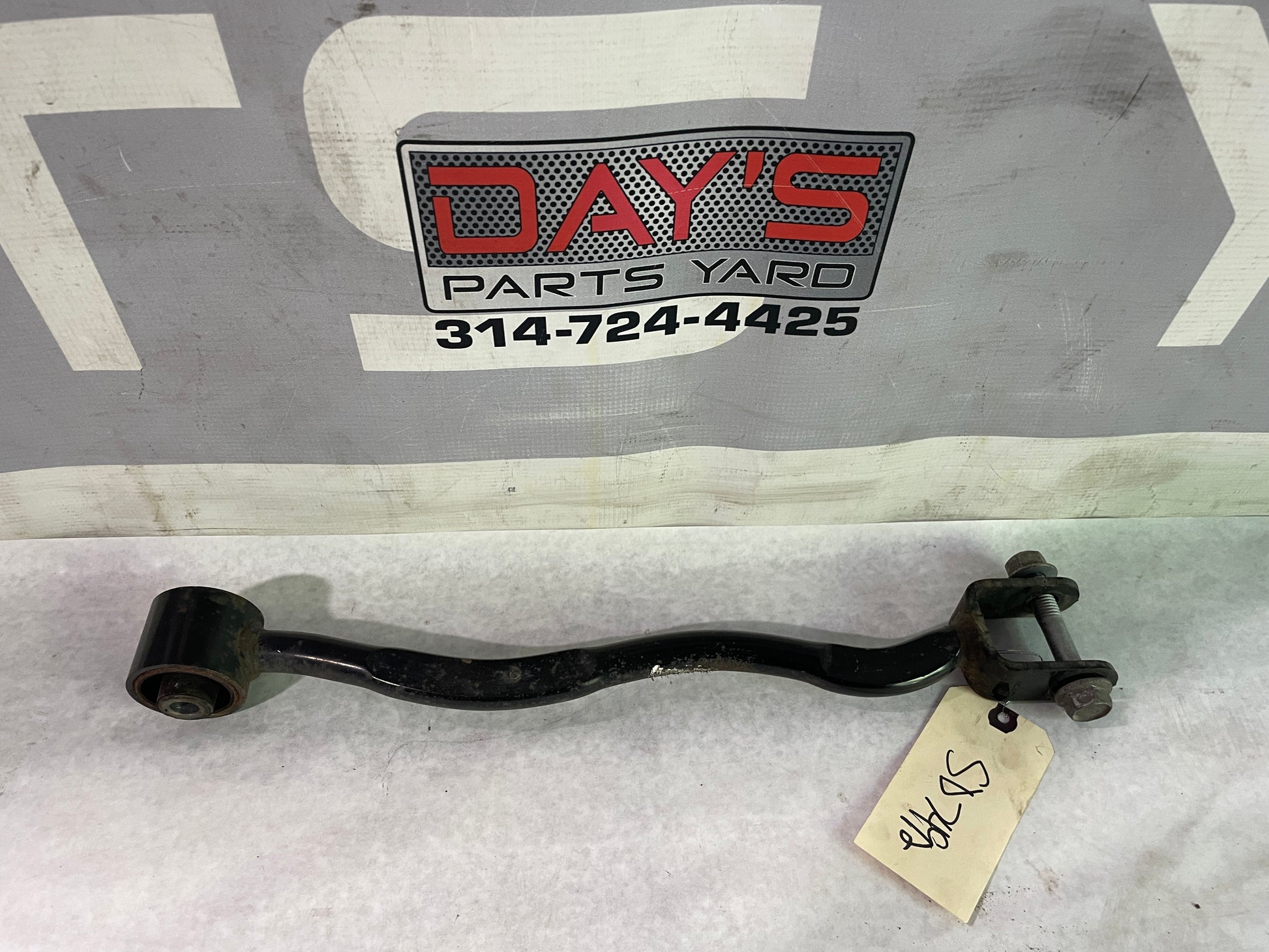 2014 Cadillac CTS-V Coupe Rear LH Driver Lower Control Trailing Arm OEM - Day's Parts Yard