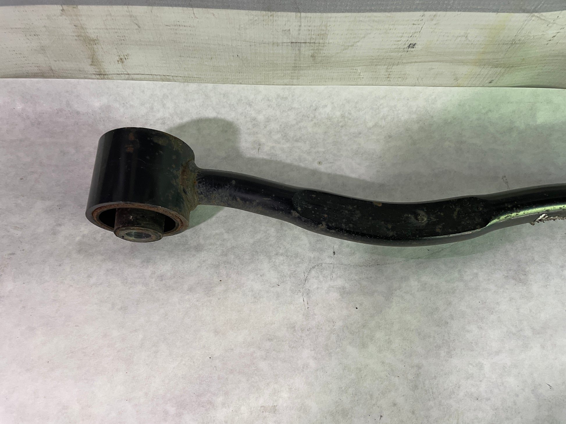 2014 Cadillac CTS-V Coupe Rear LH Driver Lower Control Trailing Arm OEM - Day's Parts Yard