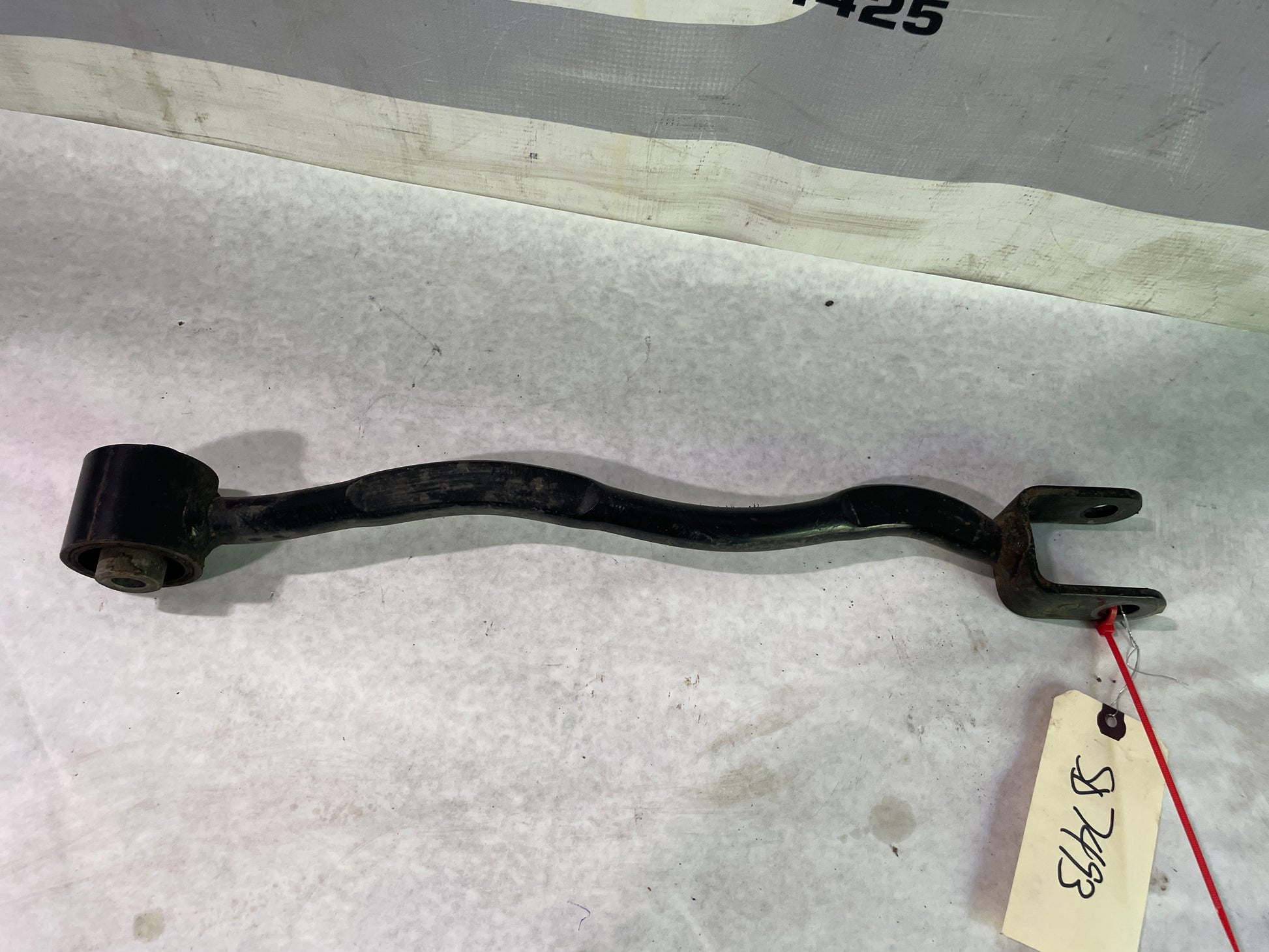 2014 Cadillac CTS-V Coupe Rear RH Passenger Lower Control Trailing Arm OEM - Day's Parts Yard