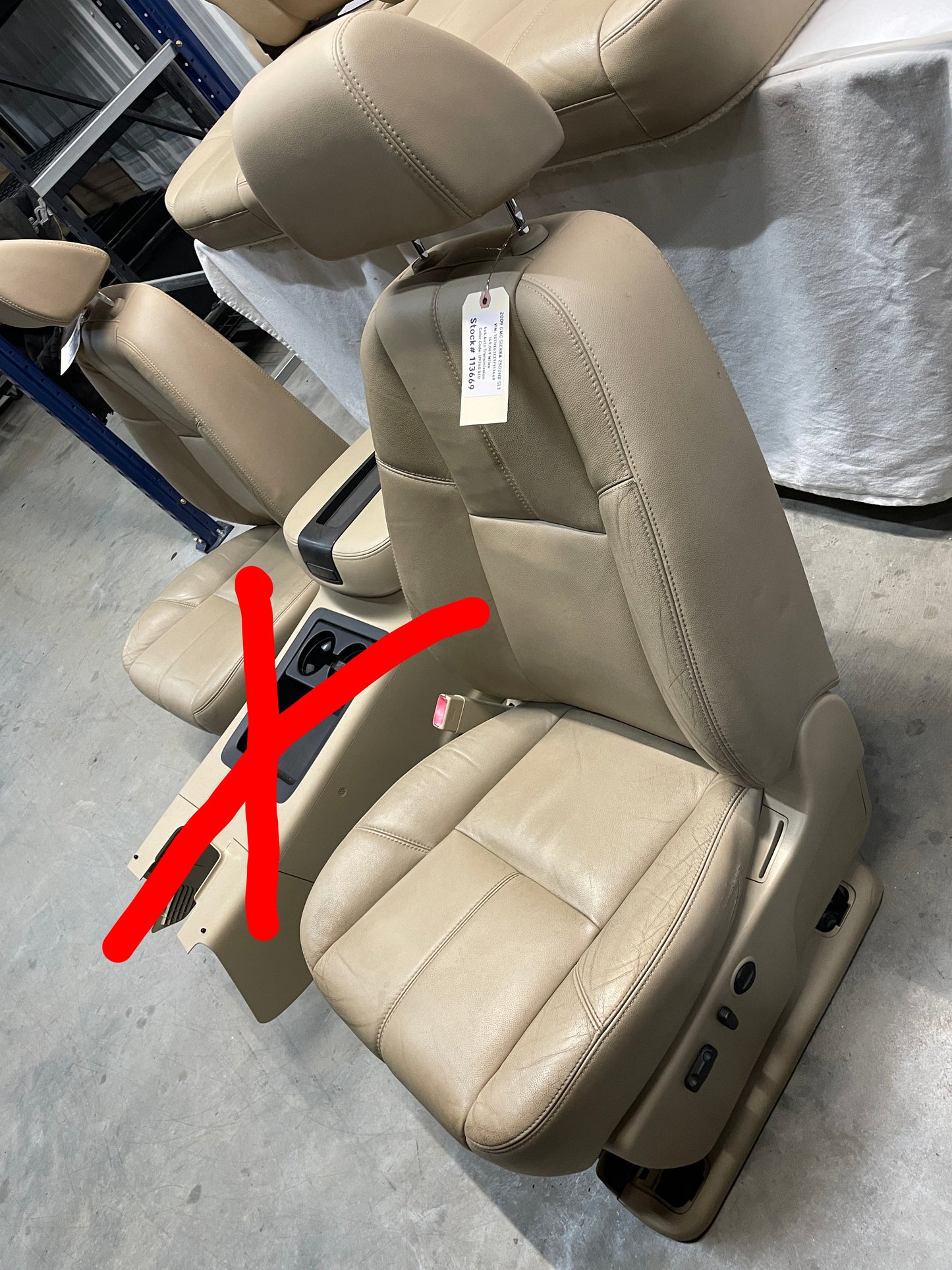 2009 GMC Sierra 2500HD SLT Seats Fronts and Rears Tan Cashmere OEM - Day's Parts Yard