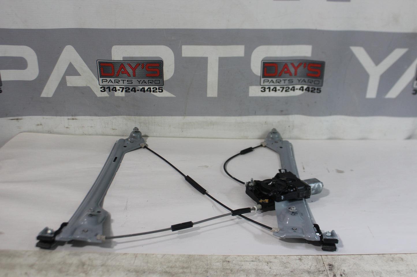 2019 Chevy Tahoe K1500 Premier Front RH Passenger Window Regulator Motor OEM - Day's Parts Yard