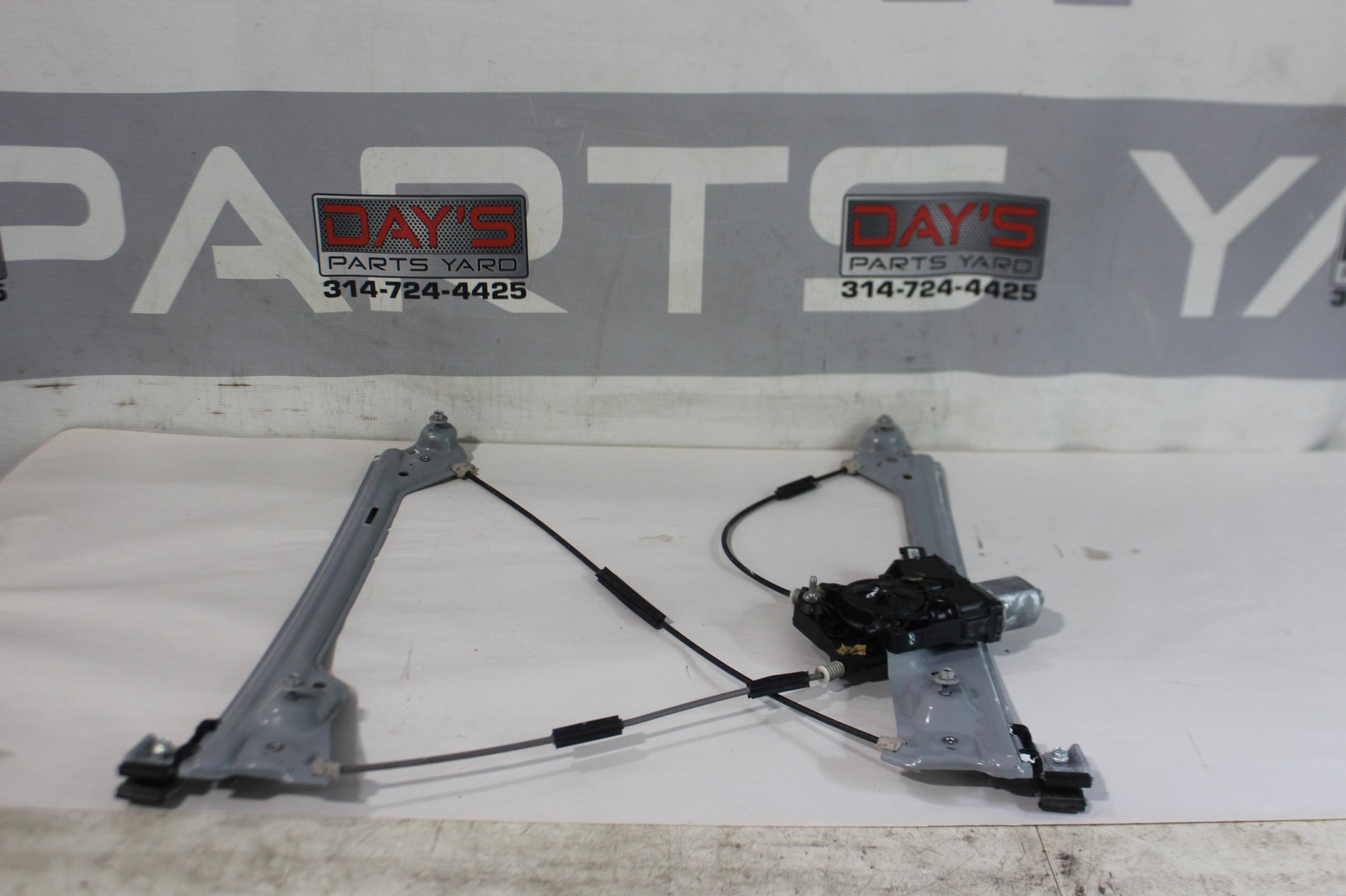 2019 Chevy Tahoe K1500 Premier Front RH Passenger Window Regulator Motor OEM - Day's Parts Yard