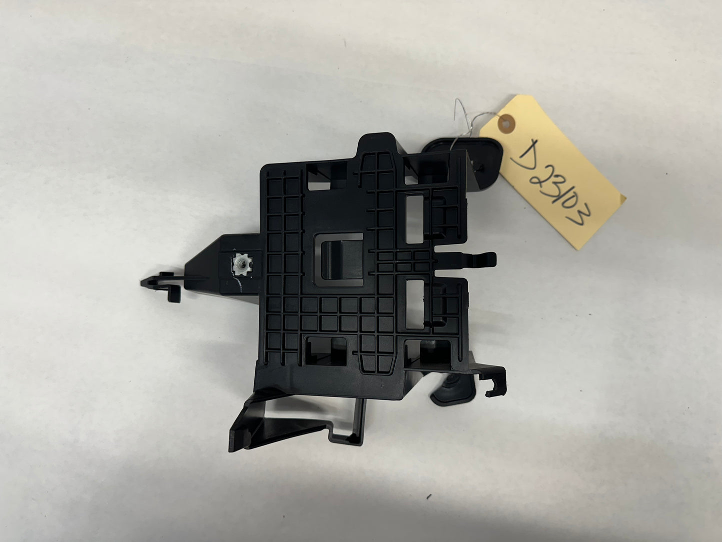 2017 Chevy Camaro SS Keyless Entry Control Bracket OEM - Day's Parts Yard