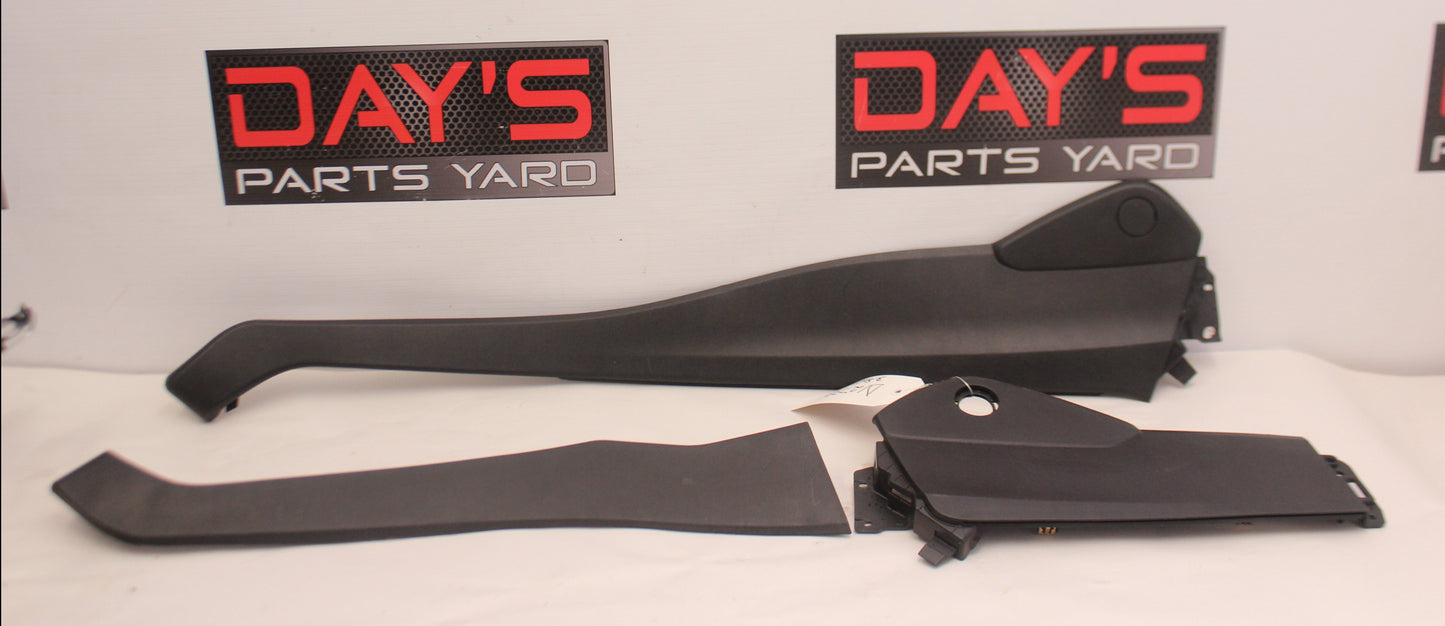 2017 Chevy Camaro SS 3pc Set RH & LH Center Console Trim OEM - Day's Parts Yard