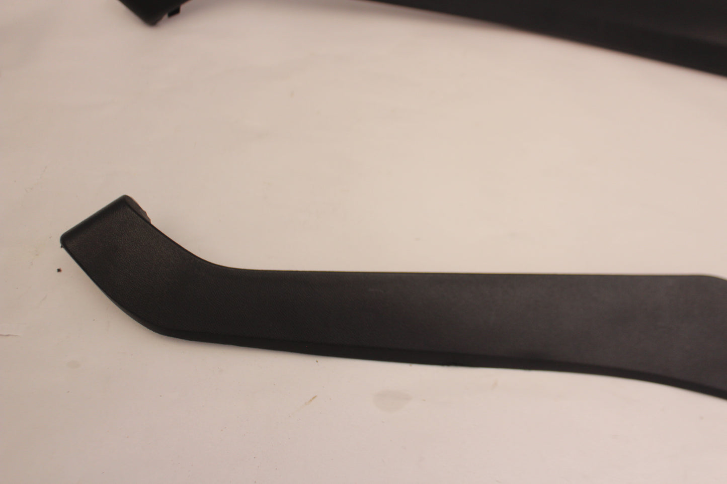 2017 Chevy Camaro SS 3pc Set RH & LH Center Console Trim OEM - Day's Parts Yard