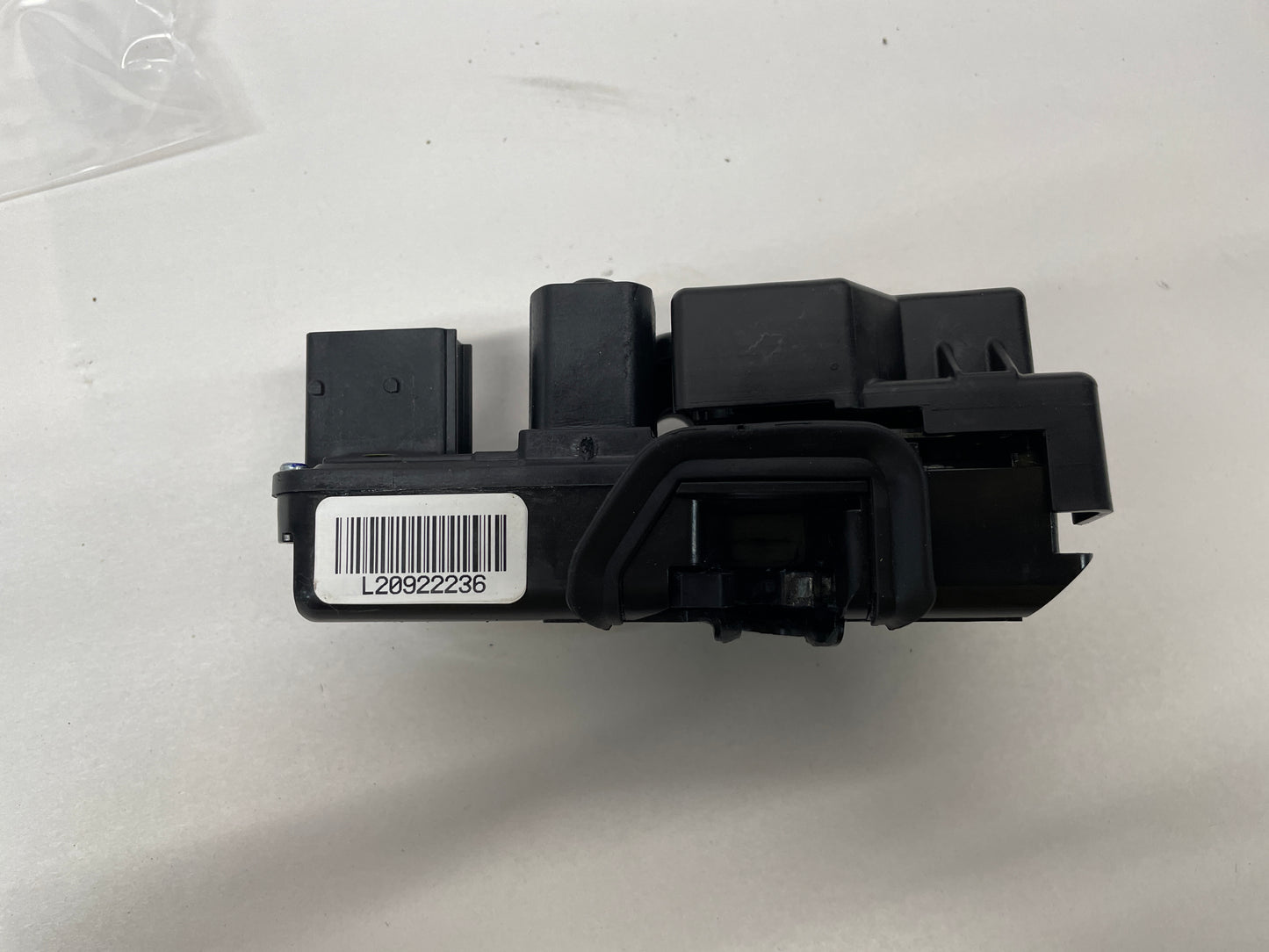 2011 Cadillac CTS-V Coupe LH Driver Power Door Lock Actuator OEM - Day's Parts Yard