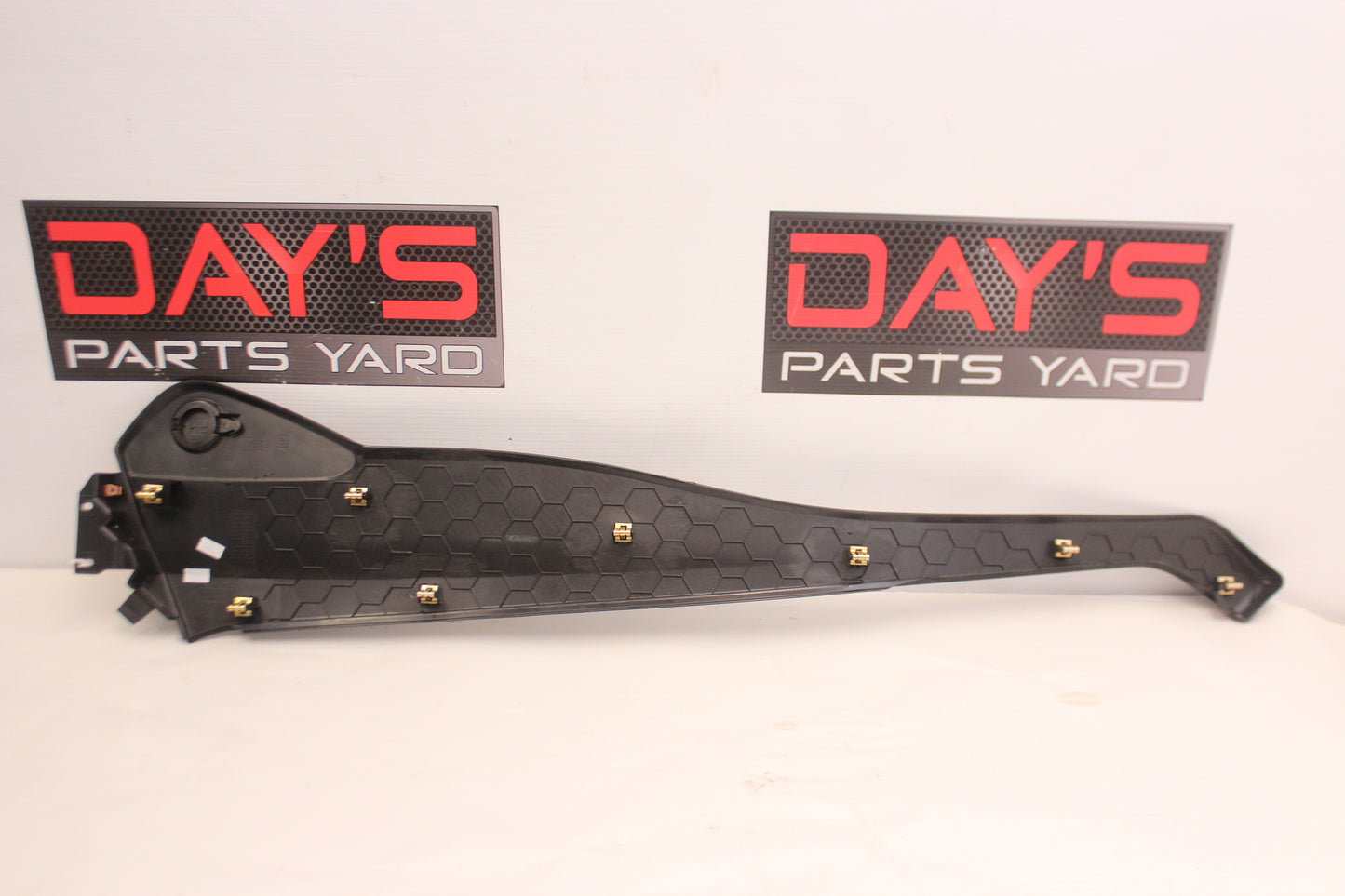 2017 Chevy Camaro SS 3pc Set RH & LH Center Console Trim OEM - Day's Parts Yard