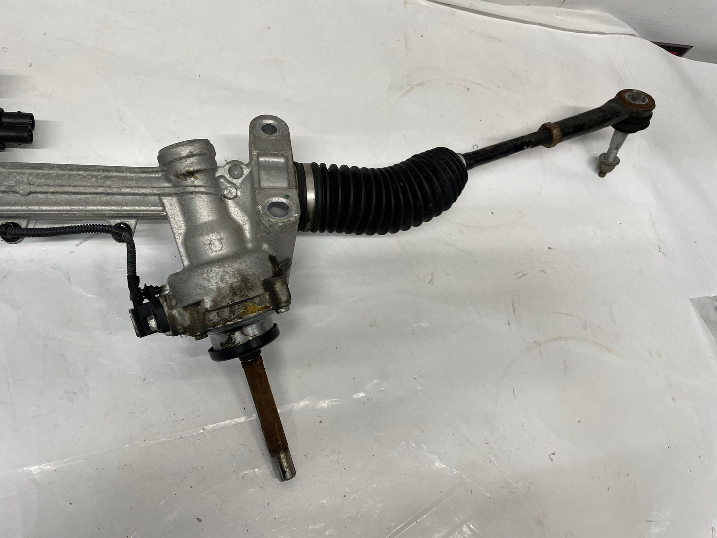 2014 Chevy Camaro ZL1 Rack and Pinion Steering Gear Assembly OEM - Day's Parts Yard