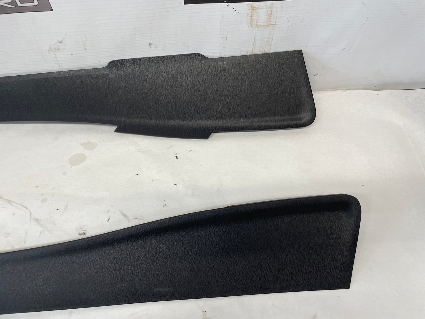 2015 Chevy Camaro SS 1LE RH & LH Center Console Side Extension Trims Panels OEM - Day's Parts Yard